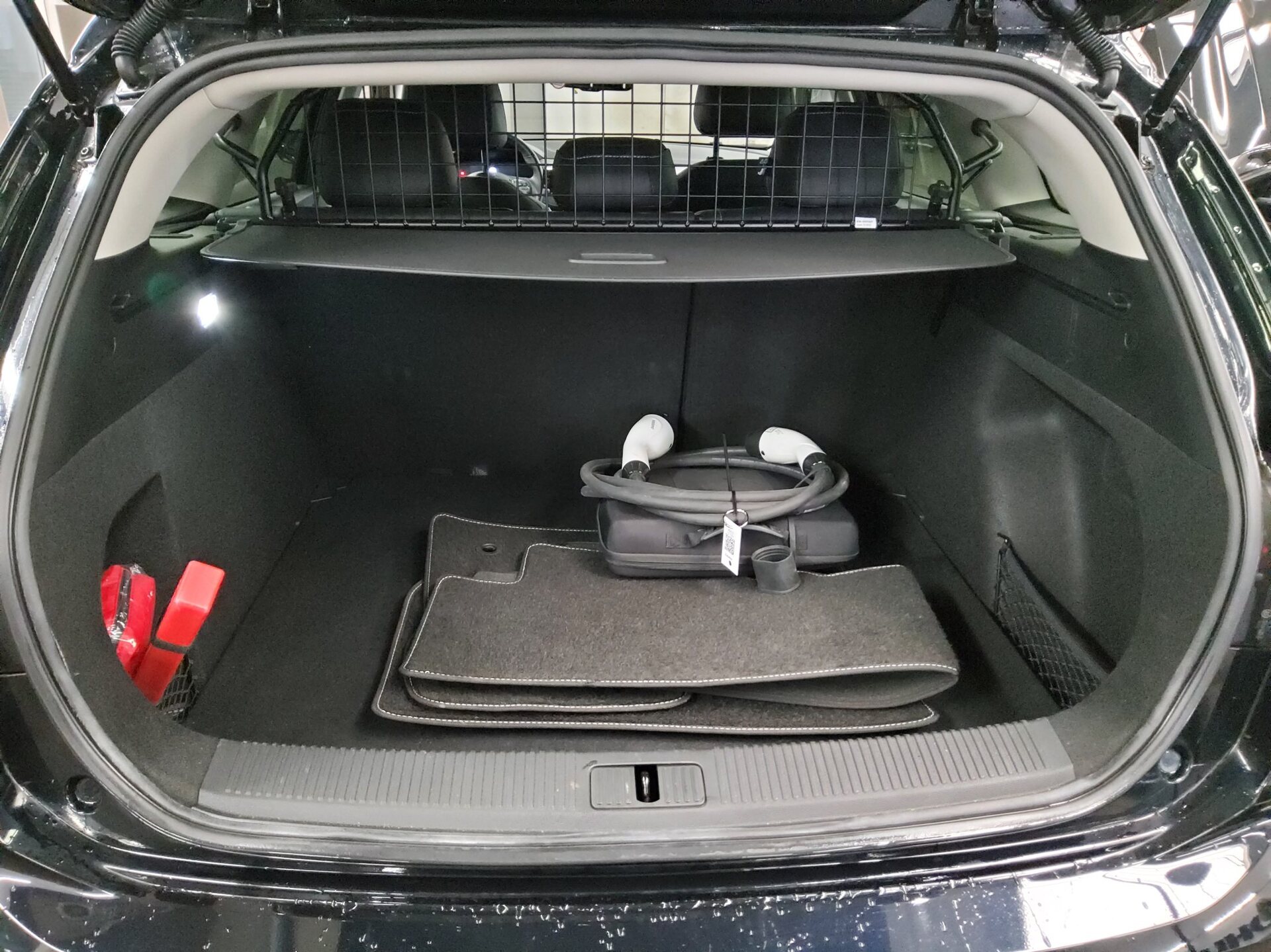 MG MG5 T-Leder Navi LED Shz 360° Shz 12