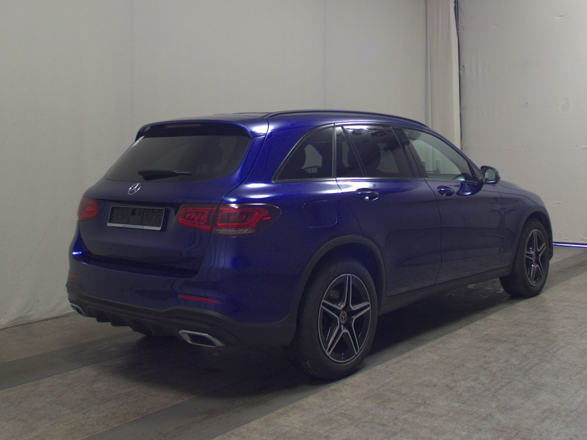 Mercedes-Benz GLC 220 d 4M AMG-Line Navi LED 360° Night Sound 4