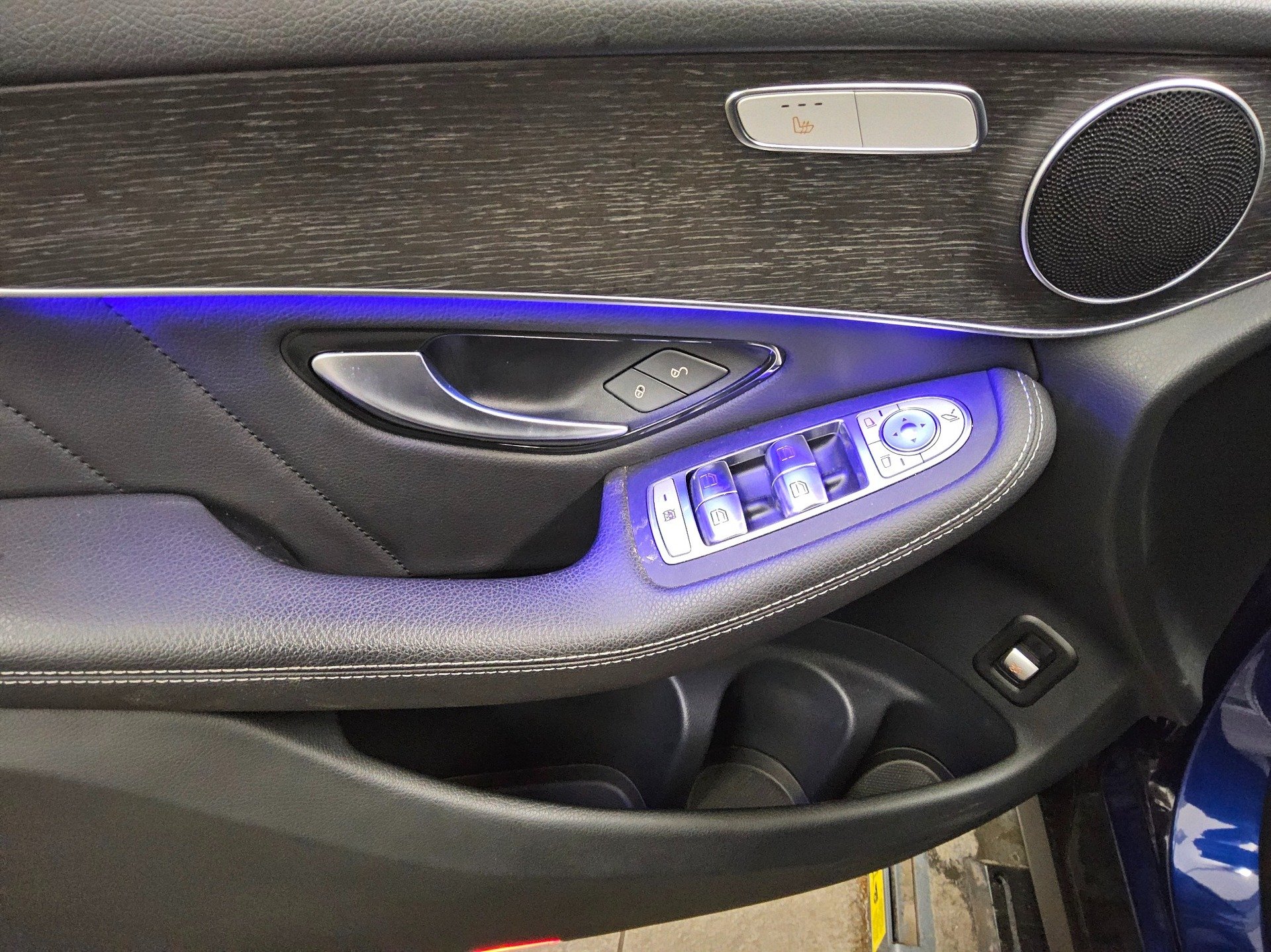Mercedes-Benz GLC 220 d 4M AMG-Line Navi LED 360° Night Sound 9