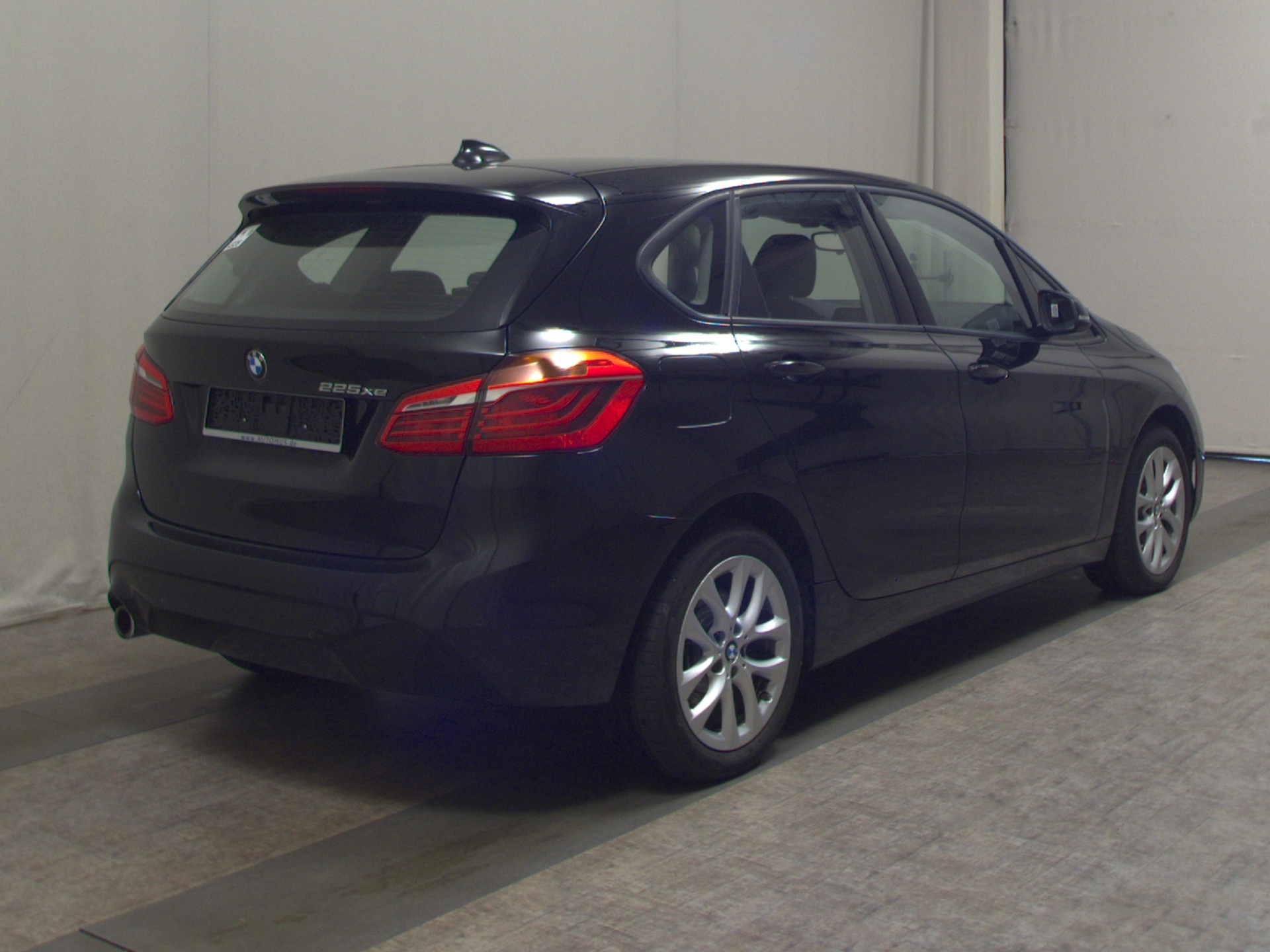 BMW 225 Active Tourer xe iPerformance Navi Shz PDC 4