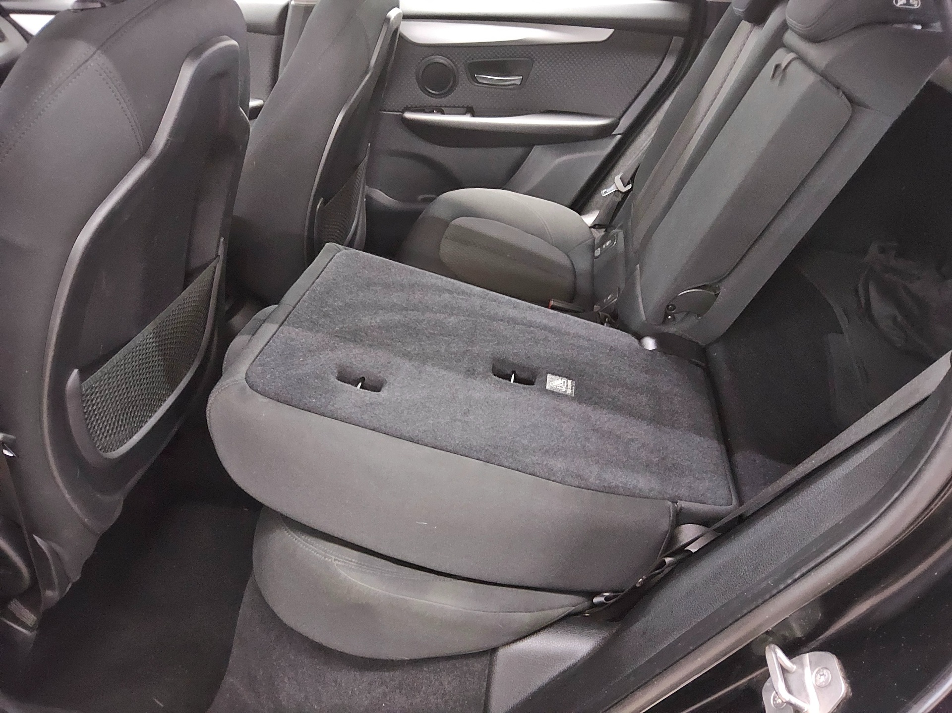 BMW 225 Active Tourer xe iPerformance Navi Shz PDC 12