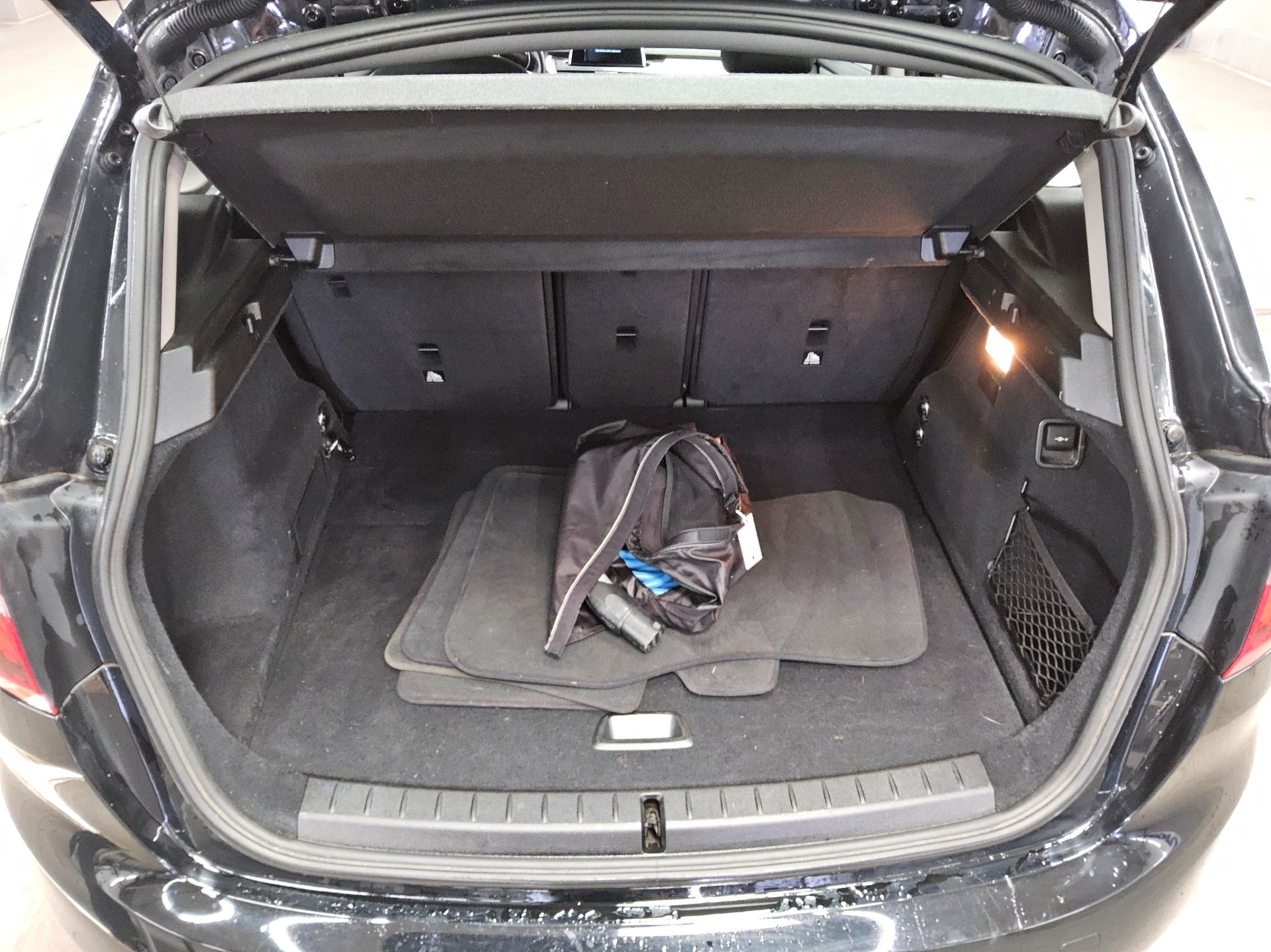 BMW 225 Active Tourer xe iPerformance Navi Shz PDC 11
