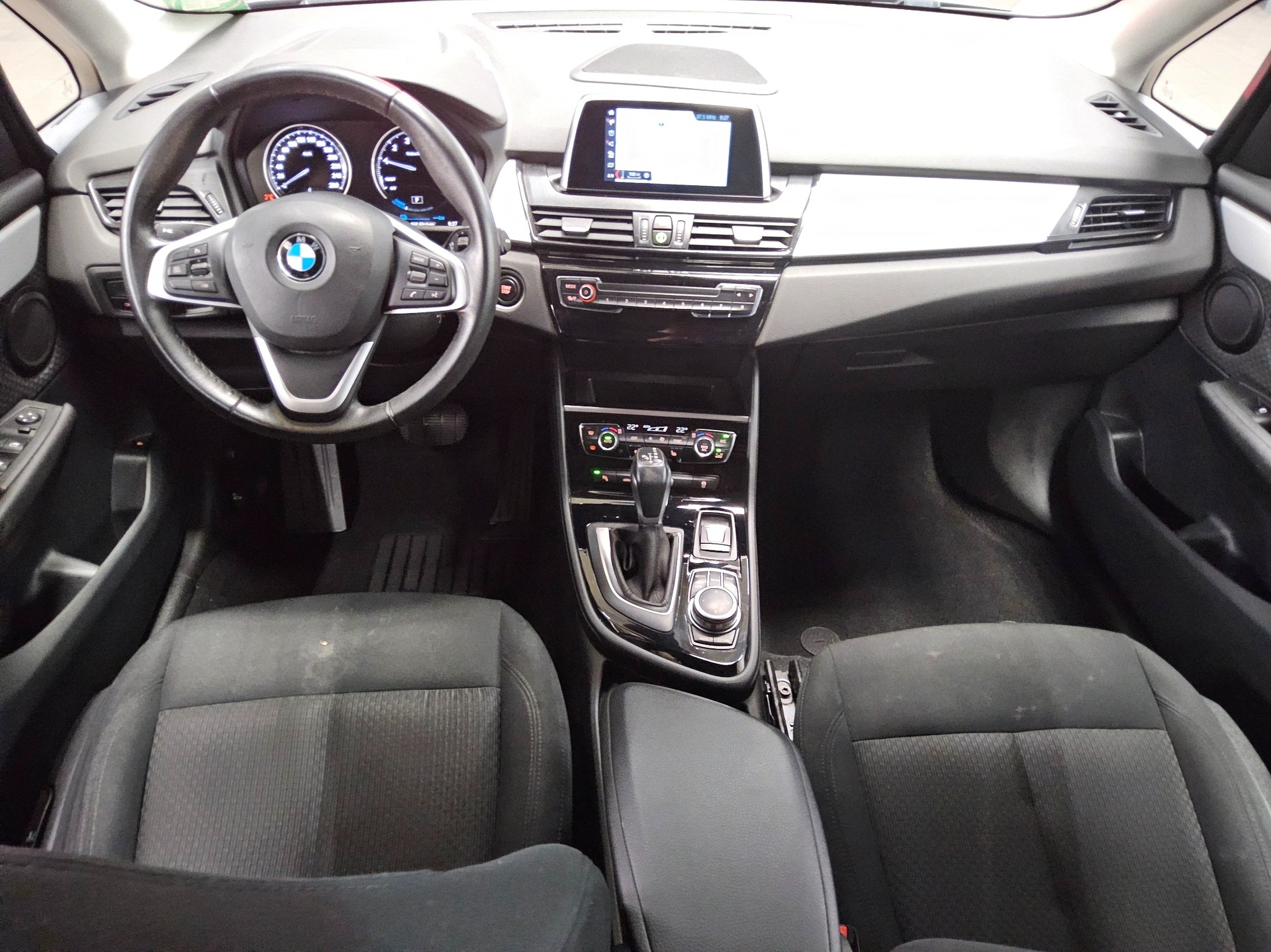 BMW 225 Active Tourer xe iPerformance Navi Shz PDC 5