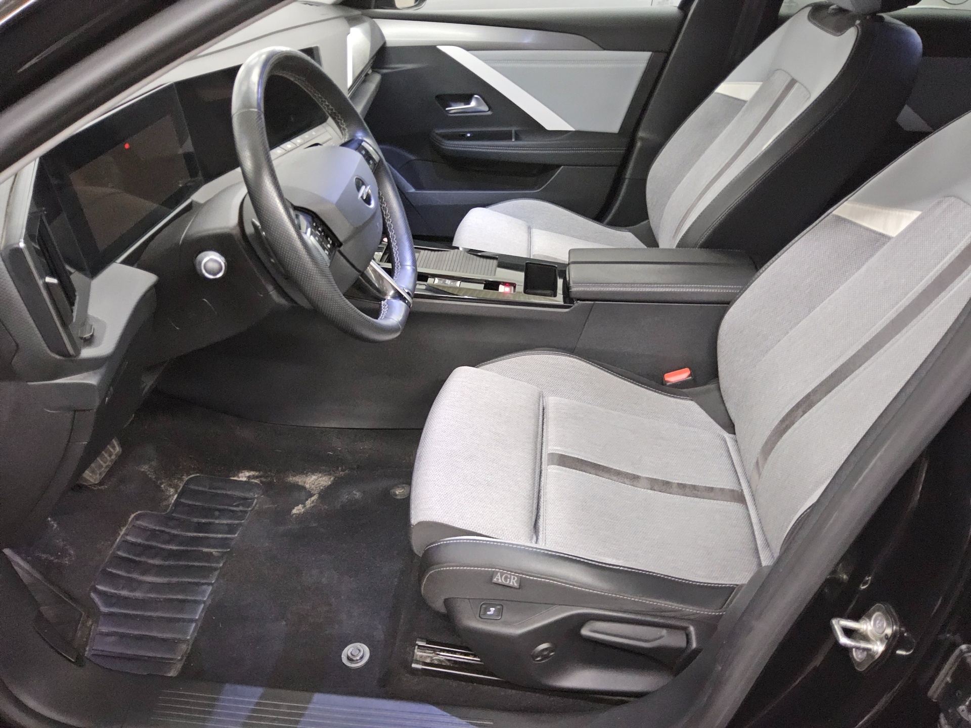 Opel Astra ST 1.5 D Elegance T-Leder Navi LED AHK ACC 9