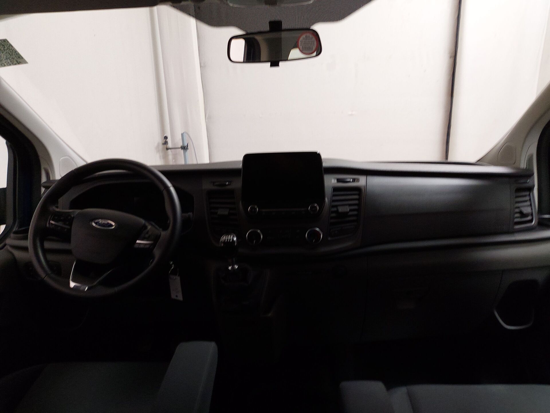 Ford Transit Custom 2.0 TDCi Trend L2 8-Sitze Nav PDC 16