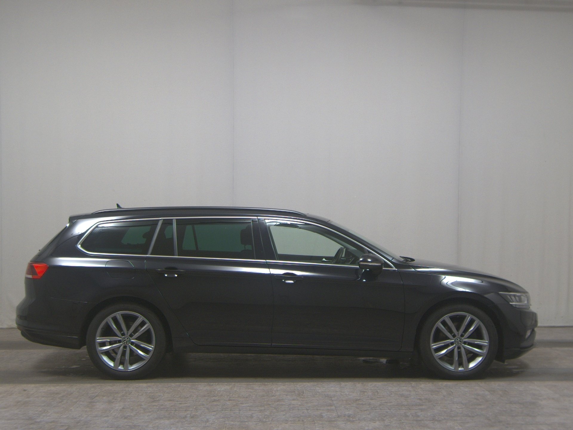 Volkswagen Passat Var. 2.0 TDI 4M Business Navi LED Pano