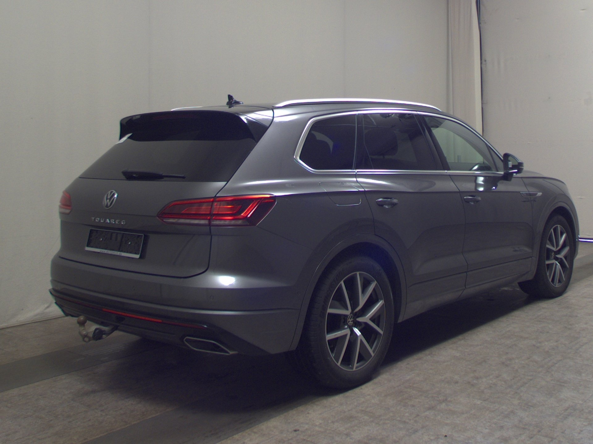 Volkswagen Touareg 3.0 TDI 4M R-Line Leder Navi LED AID RfK 4