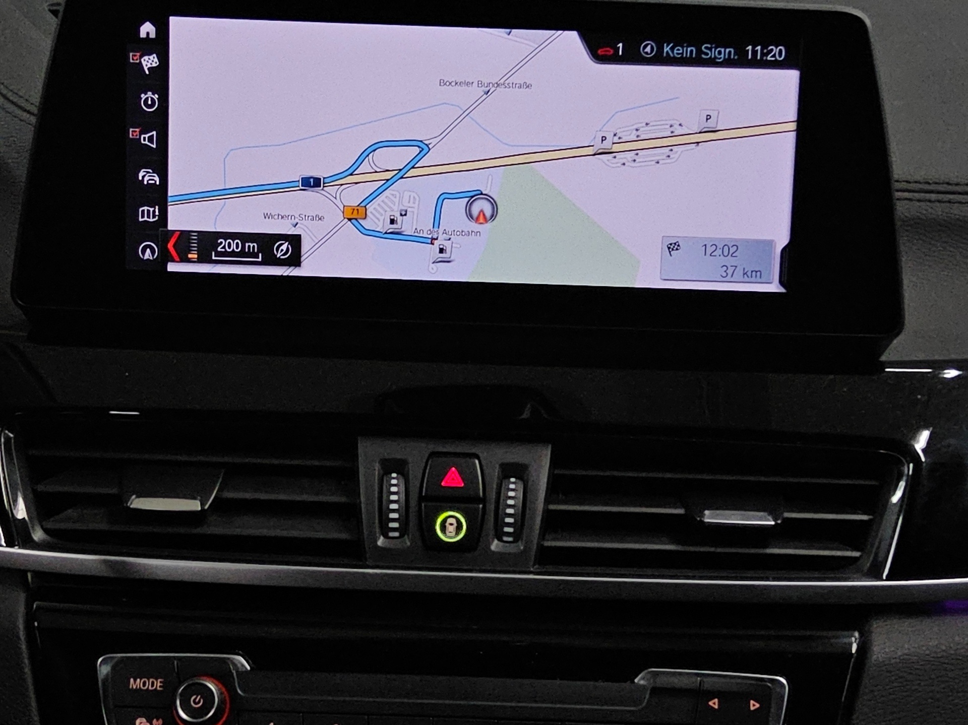 BMW X1 sDrive18i Sport-Line Navi LED HuD Leder RFK 7