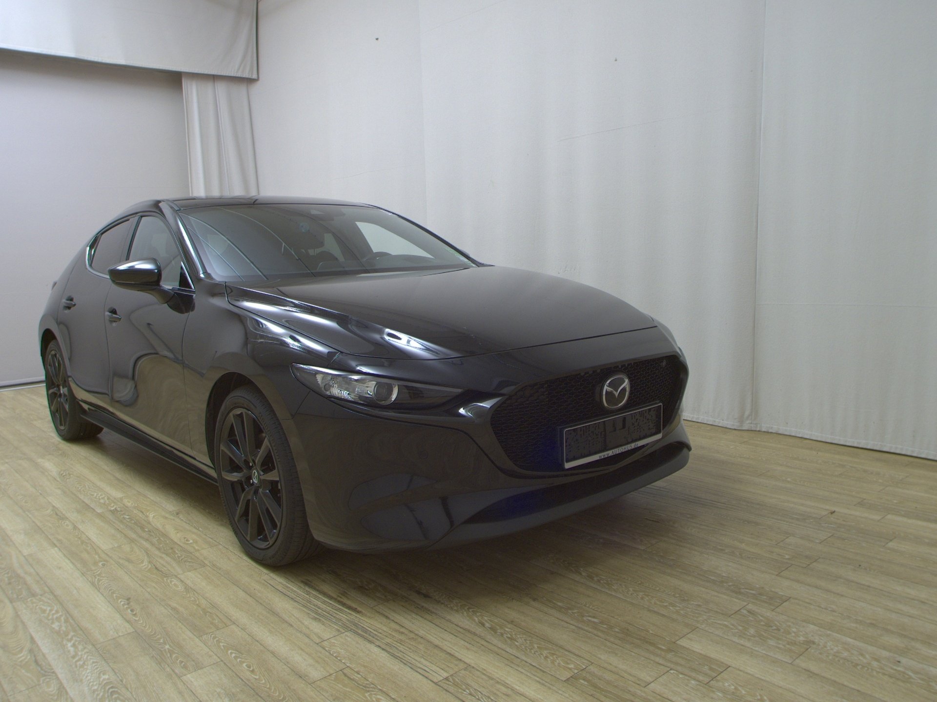 Mazda 3 2.0 SKYACTIV-G Homura Navi LED RFK SHZ 3