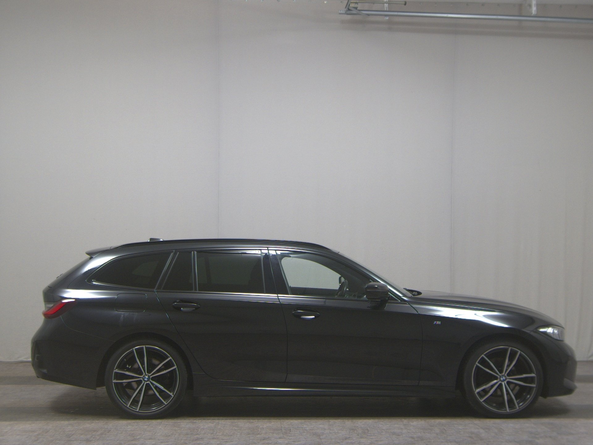 BMW 320dA Touring M-Sport Navi Curved HuD HiFi Rfk