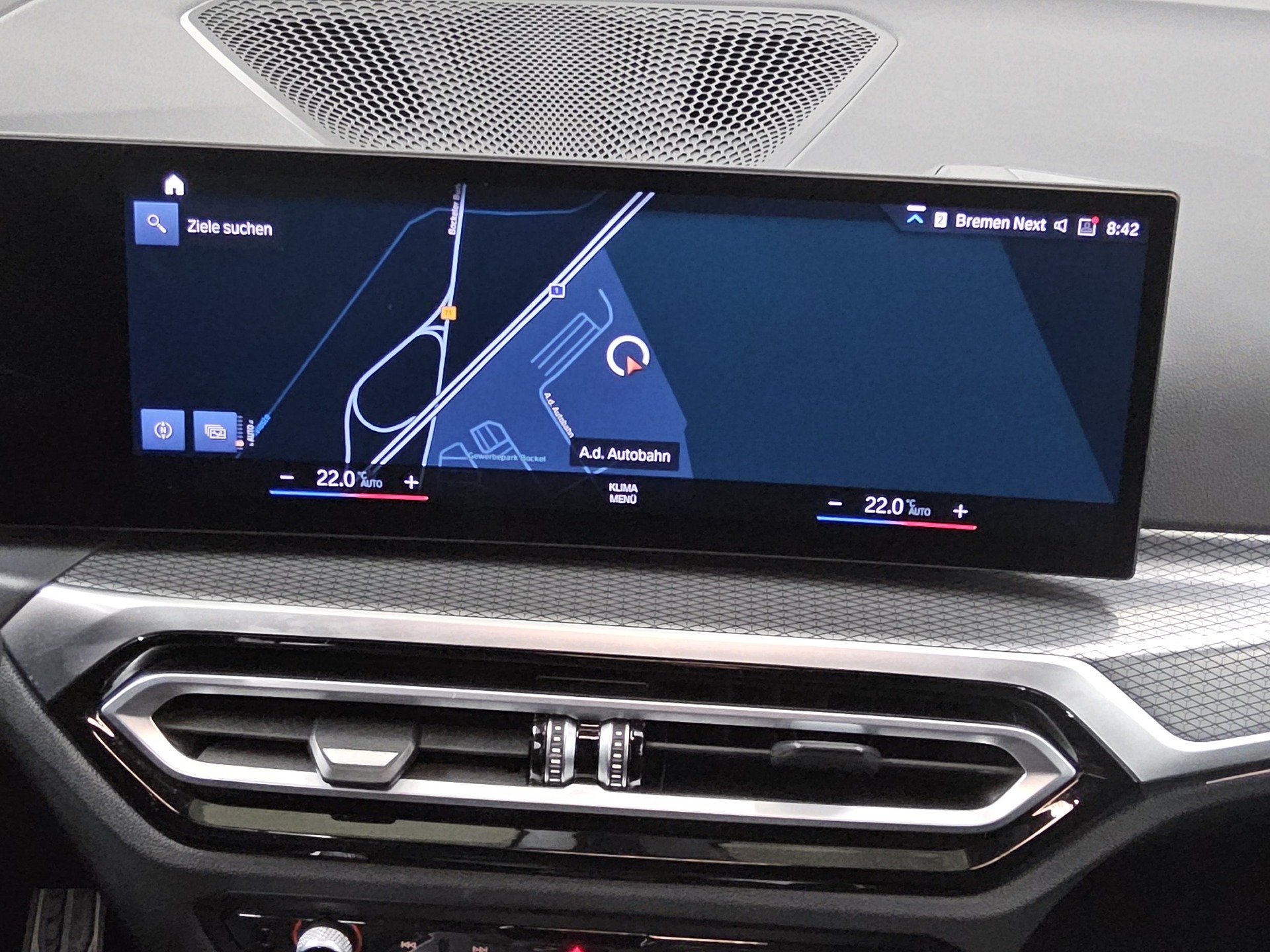 BMW 320dA Touring M-Sport Navi Curved HuD HiFi Rfk 7