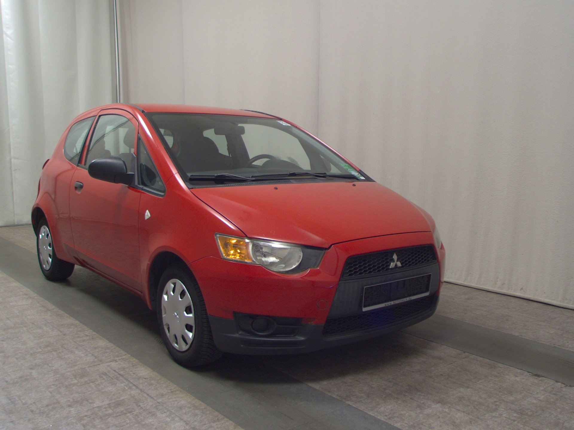 Mitsubishi Colt 1.1 ABS 3