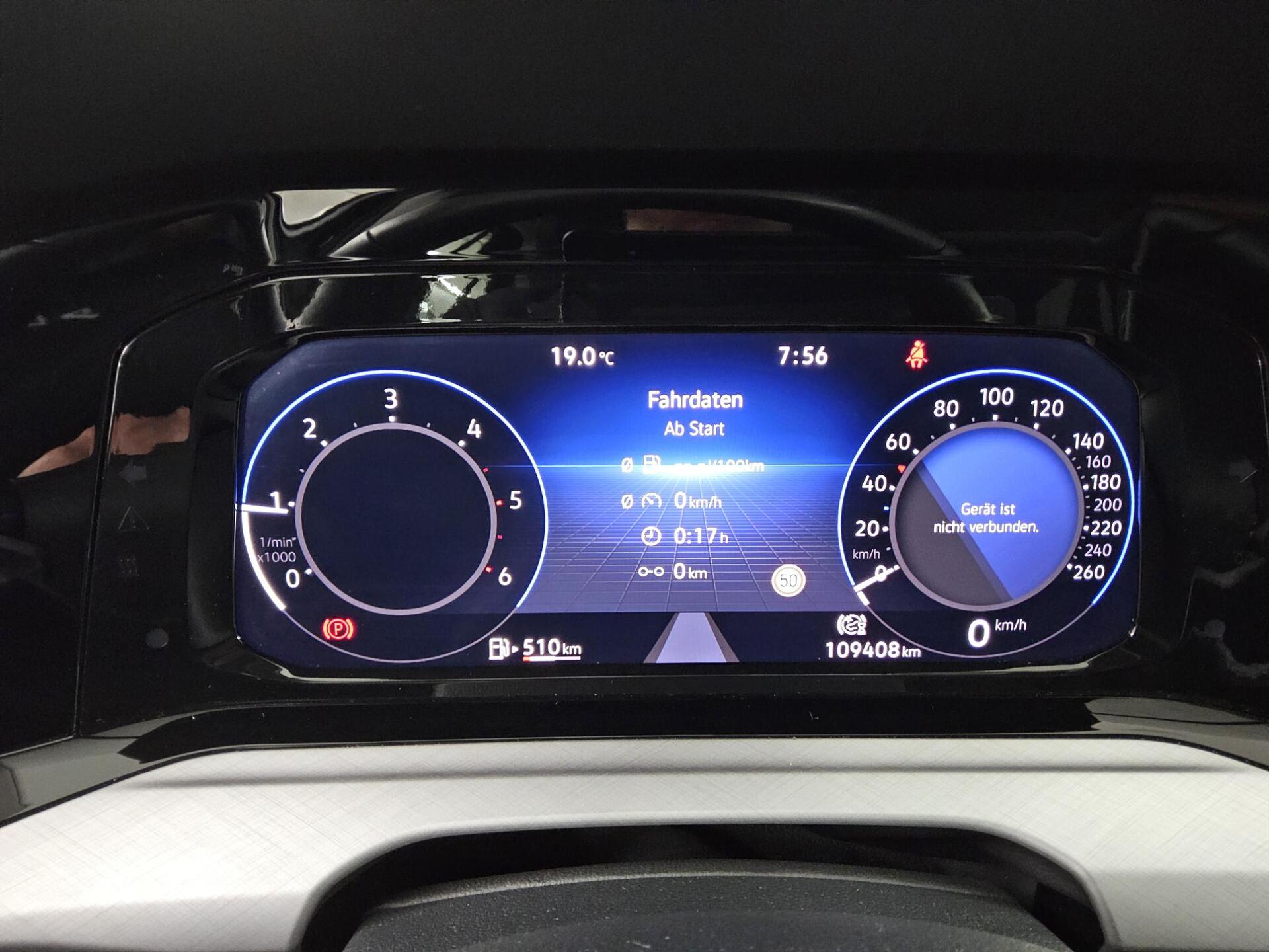 Volkswagen Golf-8 2.0 TDI Life Navi LED+ DC ACC PDC Shz BT 8