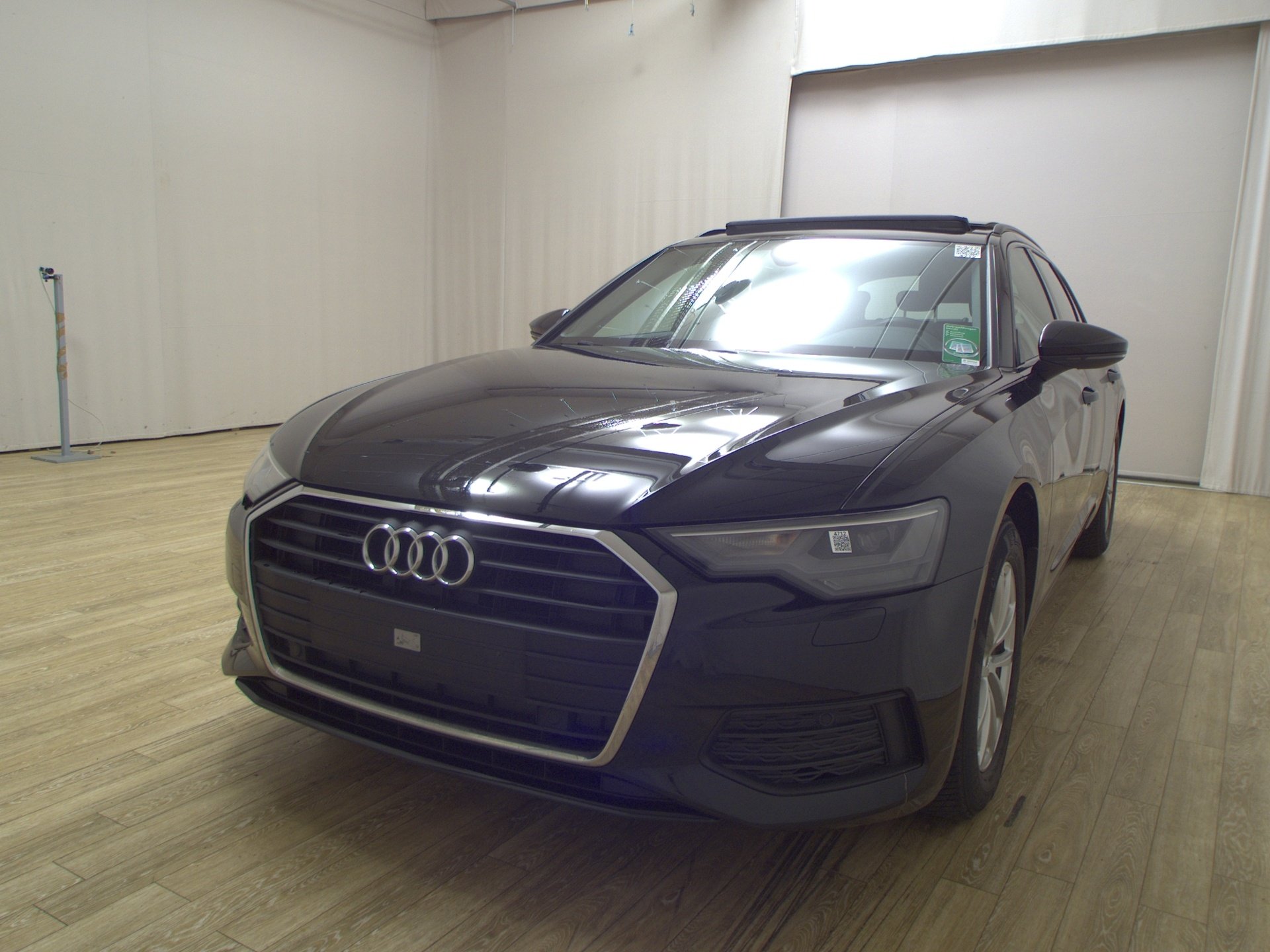 Audi A6 Avant 35 TDI Navi LED Pano PDC Shz 2
