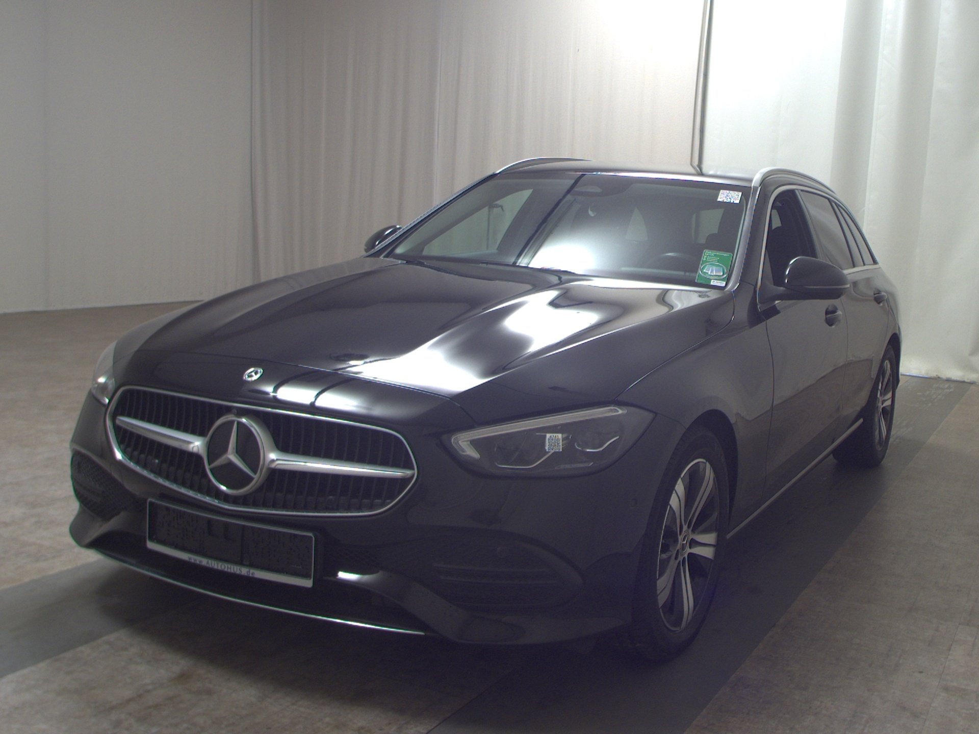 Mercedes-Benz C 220 T d Avantgarde T-Leder Navi LED 360° Shz 2