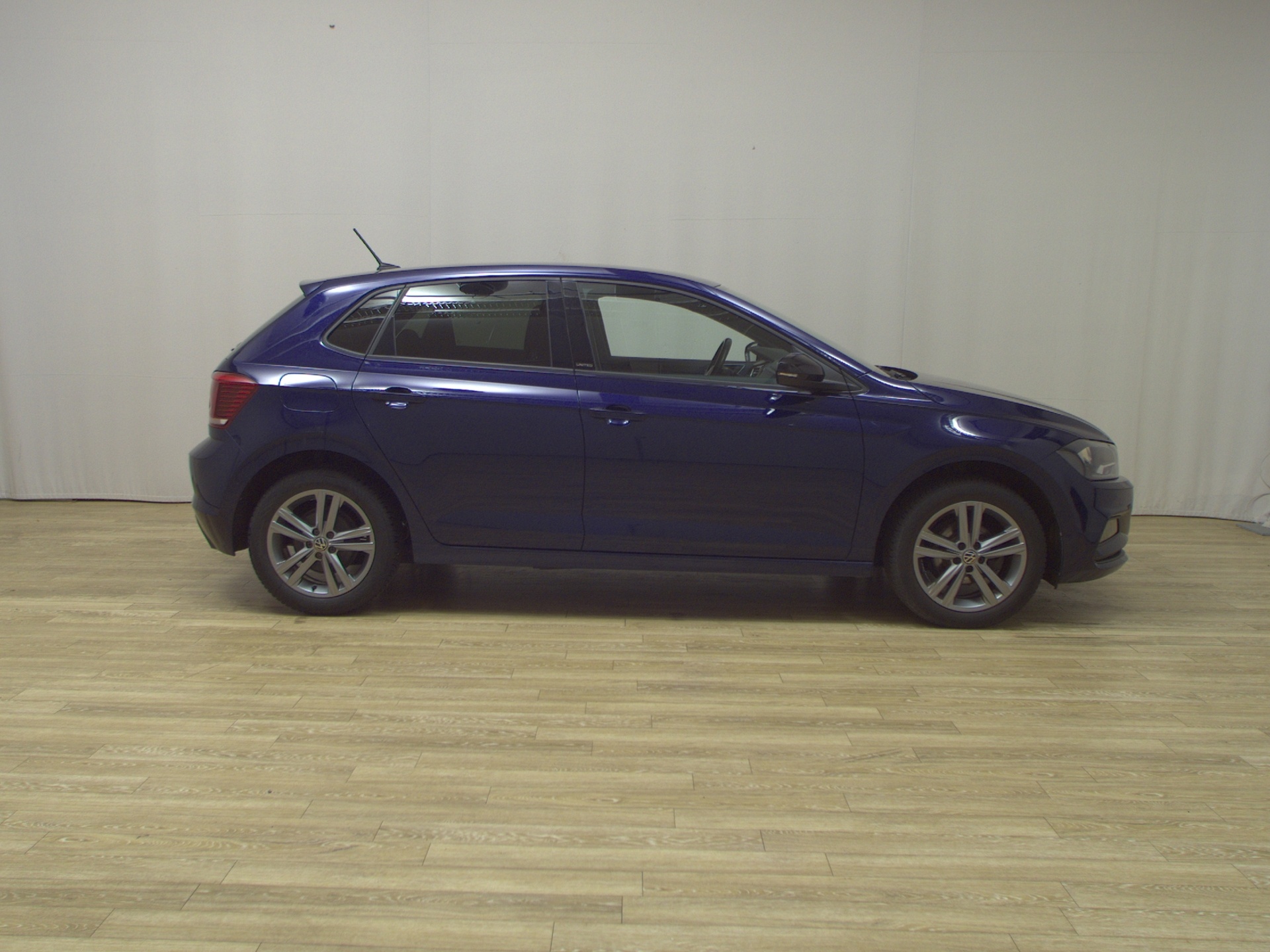 Volkswagen Polo 1.0 TSI United Navi Shz PDC AHK DAB+
