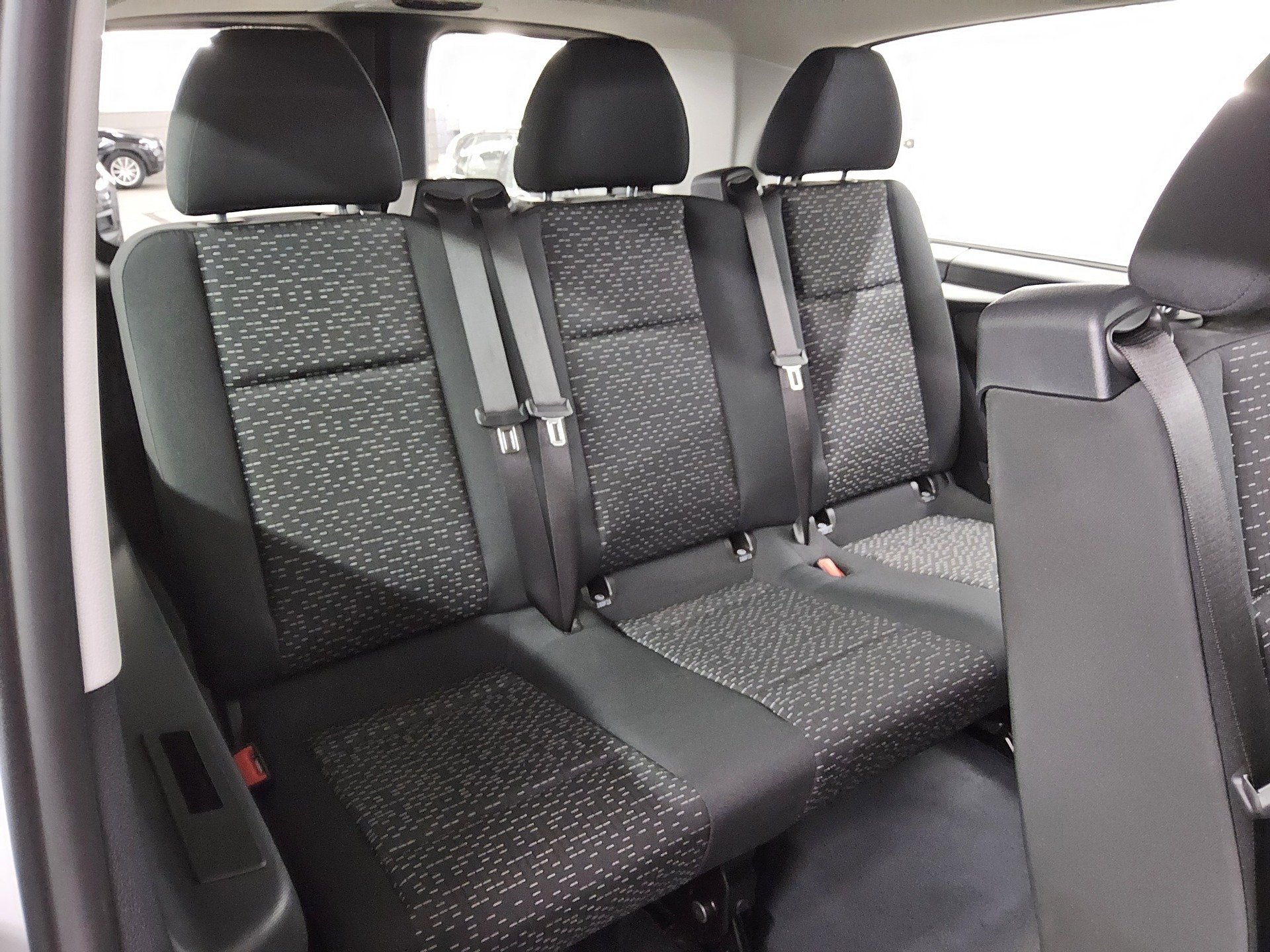 Mercedes-Benz Vito Tourer 114 CDI extralang 8-Sitze Navi RFK 12