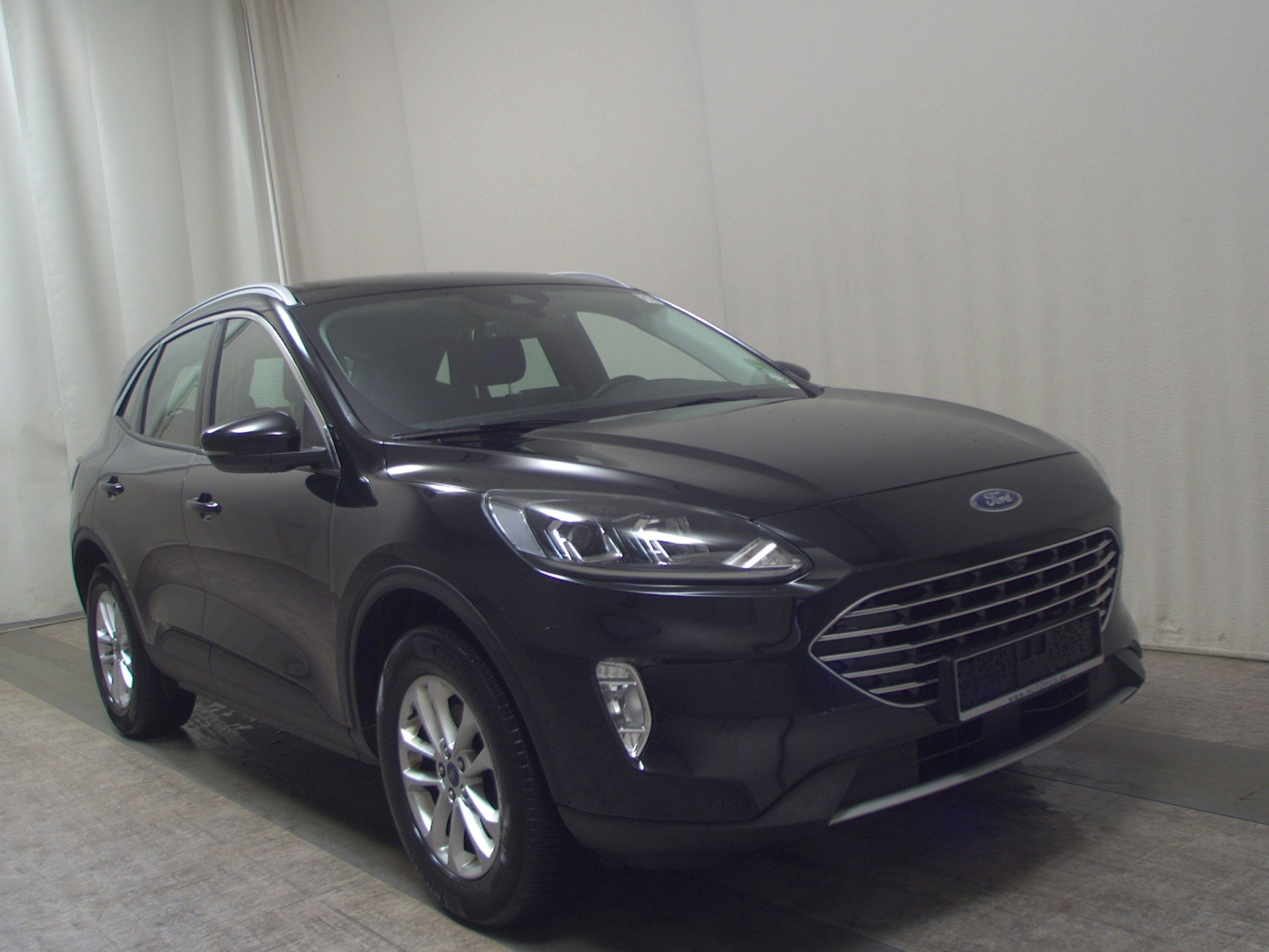 Ford Kuga 2.0 EB Titanium Navi DigiTacho RFK LED 3