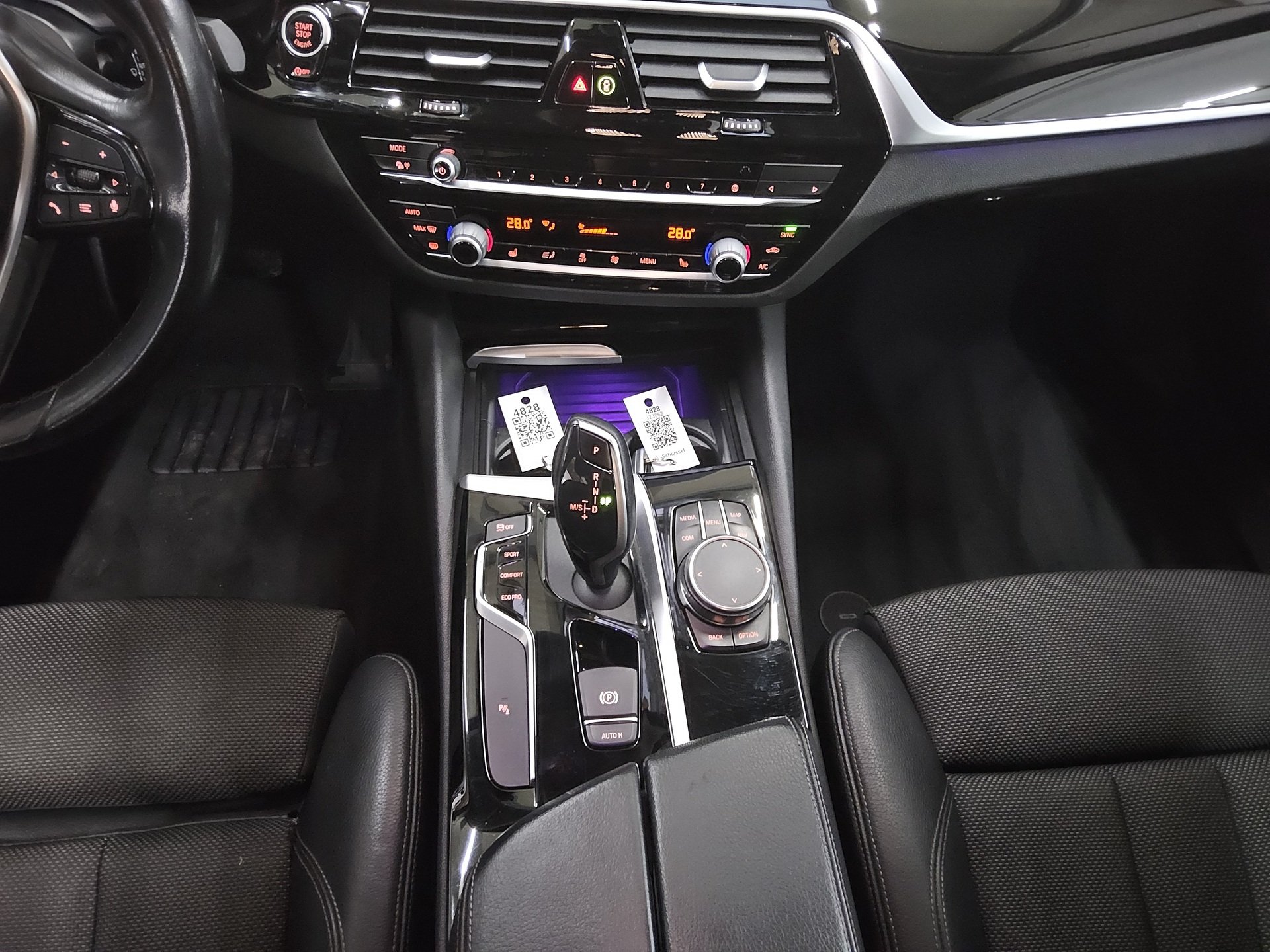 BMW 520dA Touring Sport-Line T-Leder Navi LC Pro AHK 6