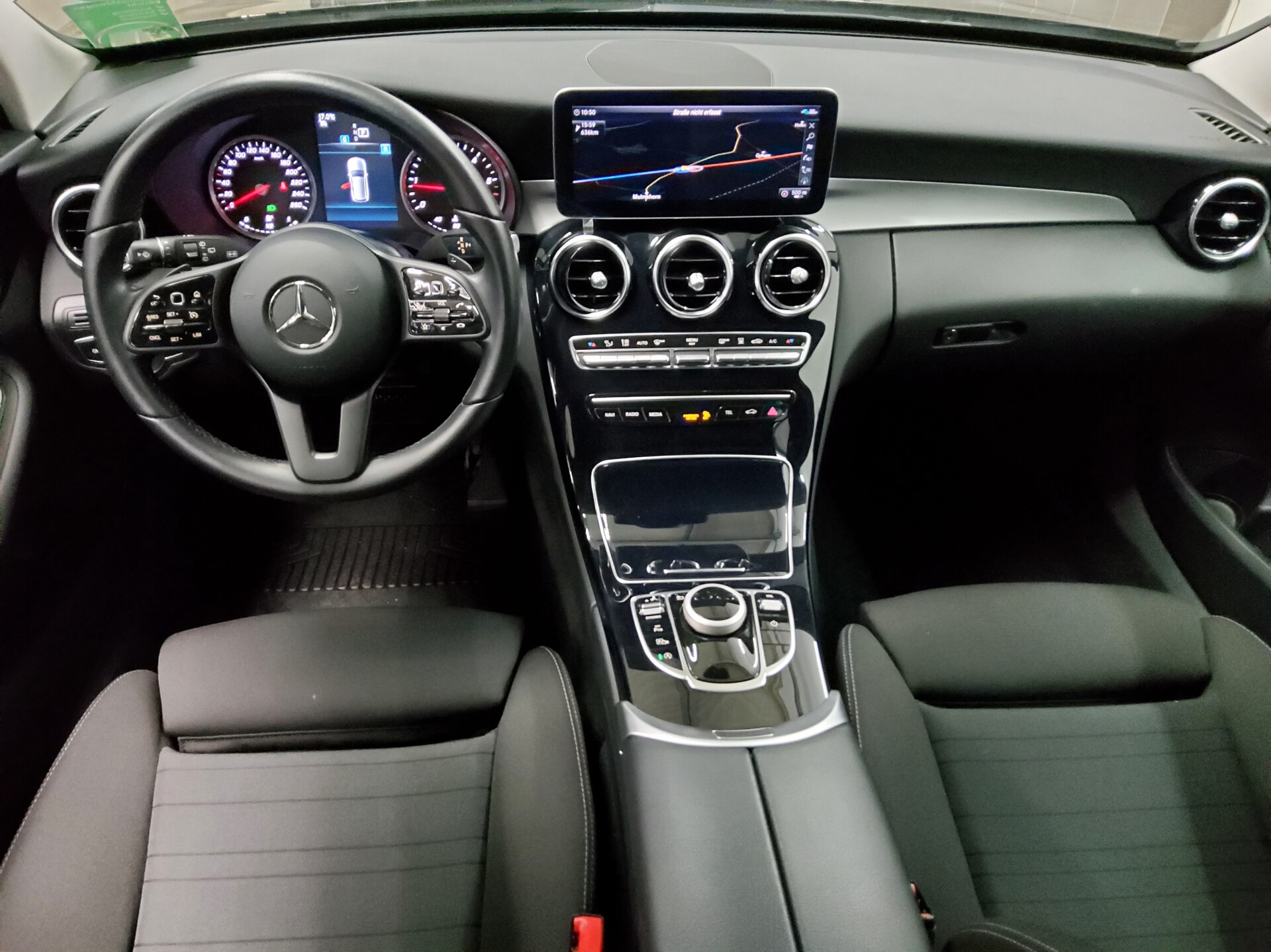 Mercedes-Benz C 220 T d Avantgarde Navi LED Kamera StandHzg 5