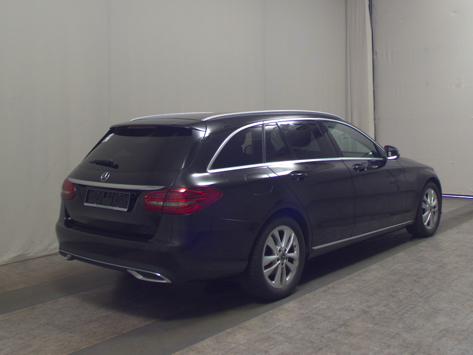 Mercedes-Benz C 220 T d Avantgarde Navi LED Kamera StandHzg 4