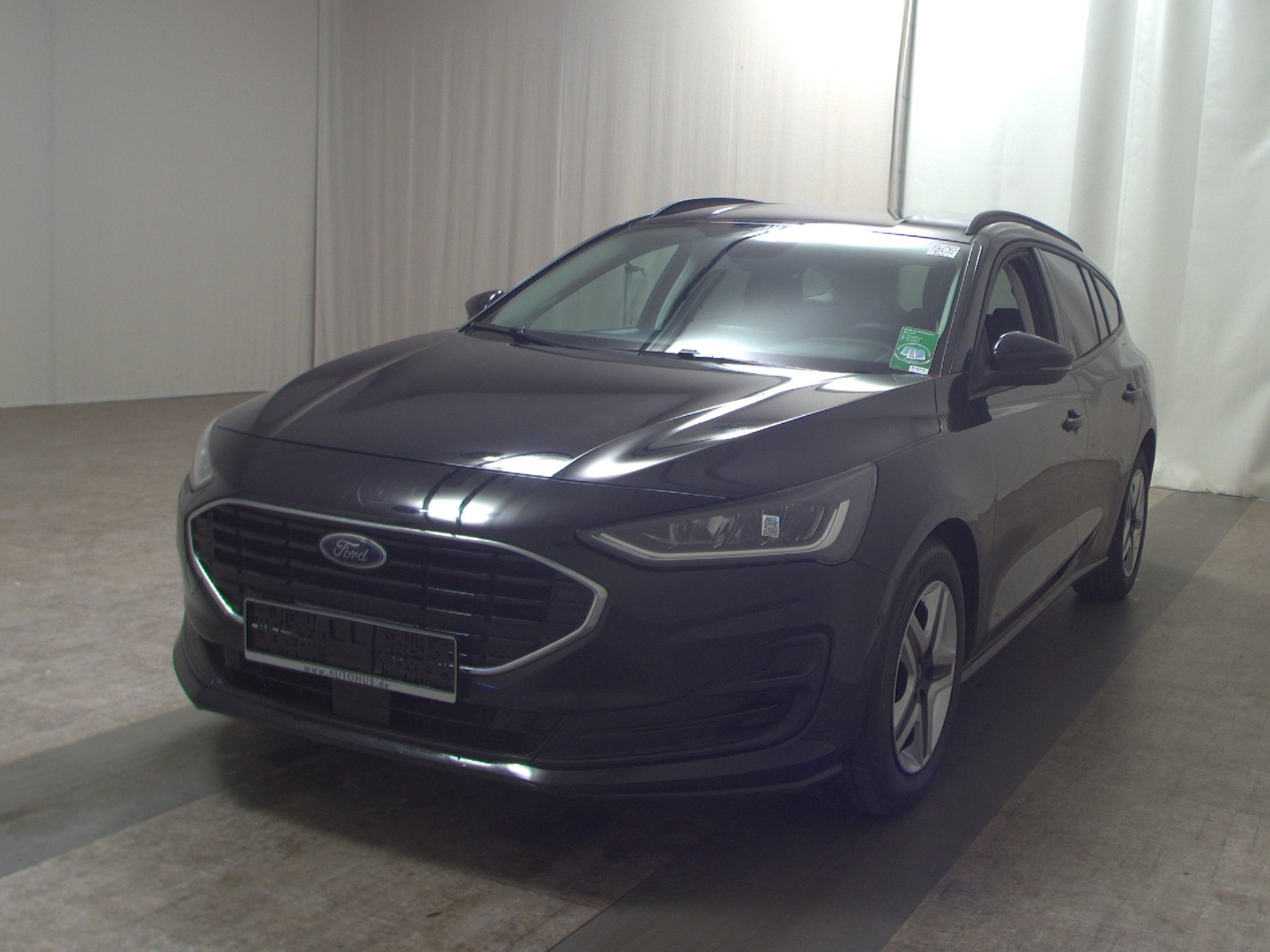 Ford Focus Turnier 1.5 EB Cool&Connect Navi LED Shz 2