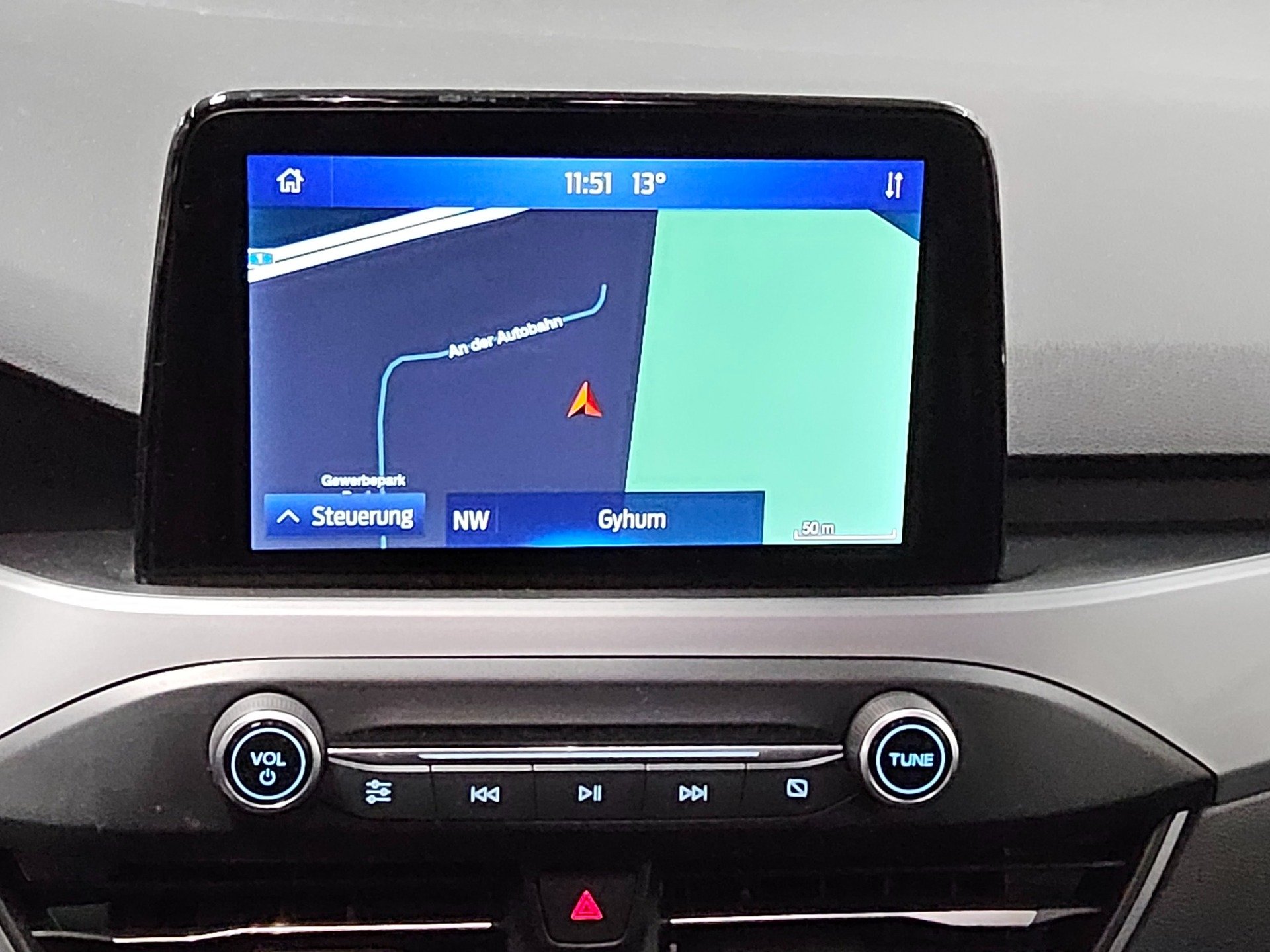 Ford Focus Turnier 1.5 EB Cool&Connect Navi LED Shz 7