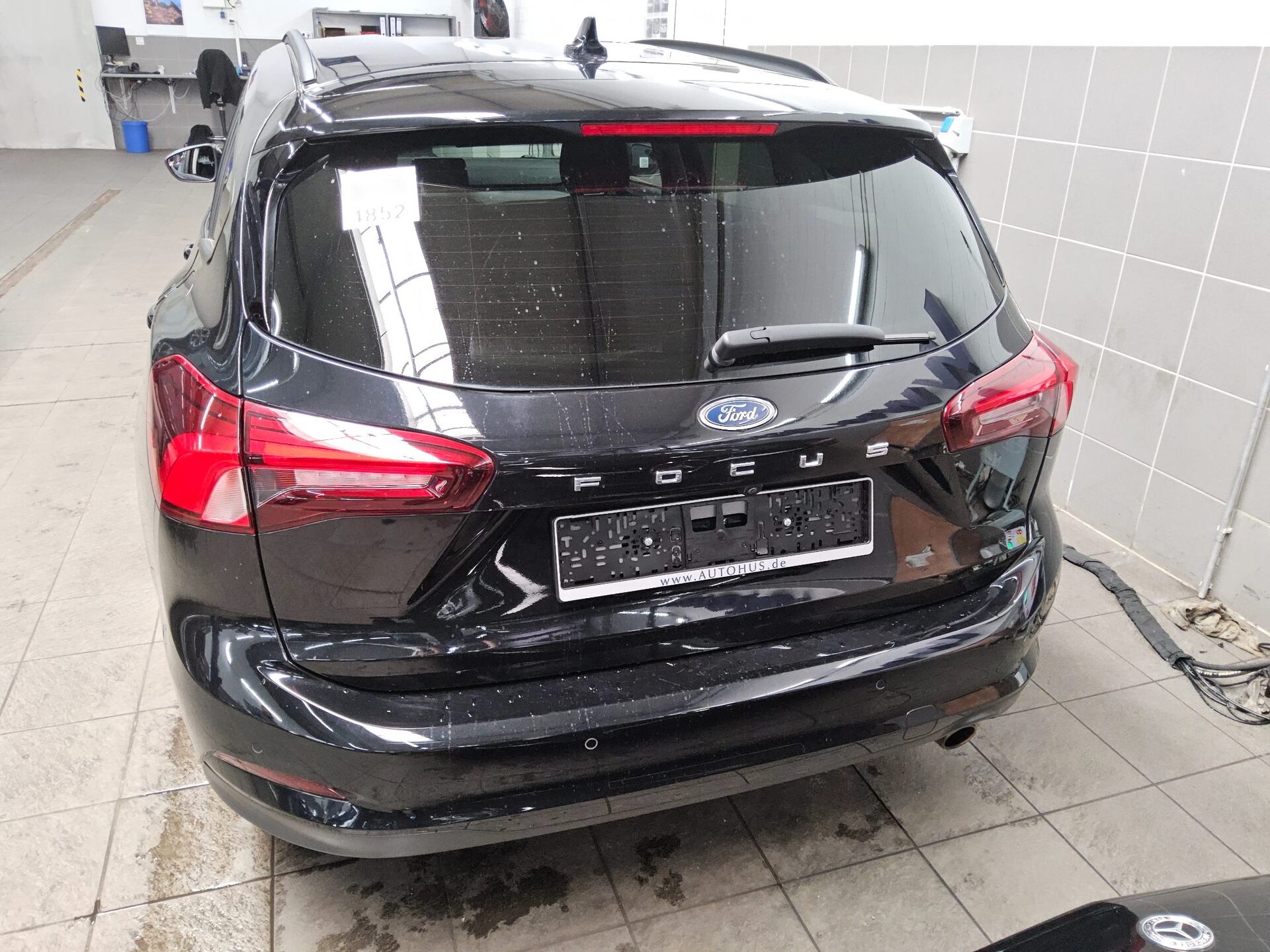 Ford Focus Turnier 1.5 EB Cool&Connect Navi LED Shz 10