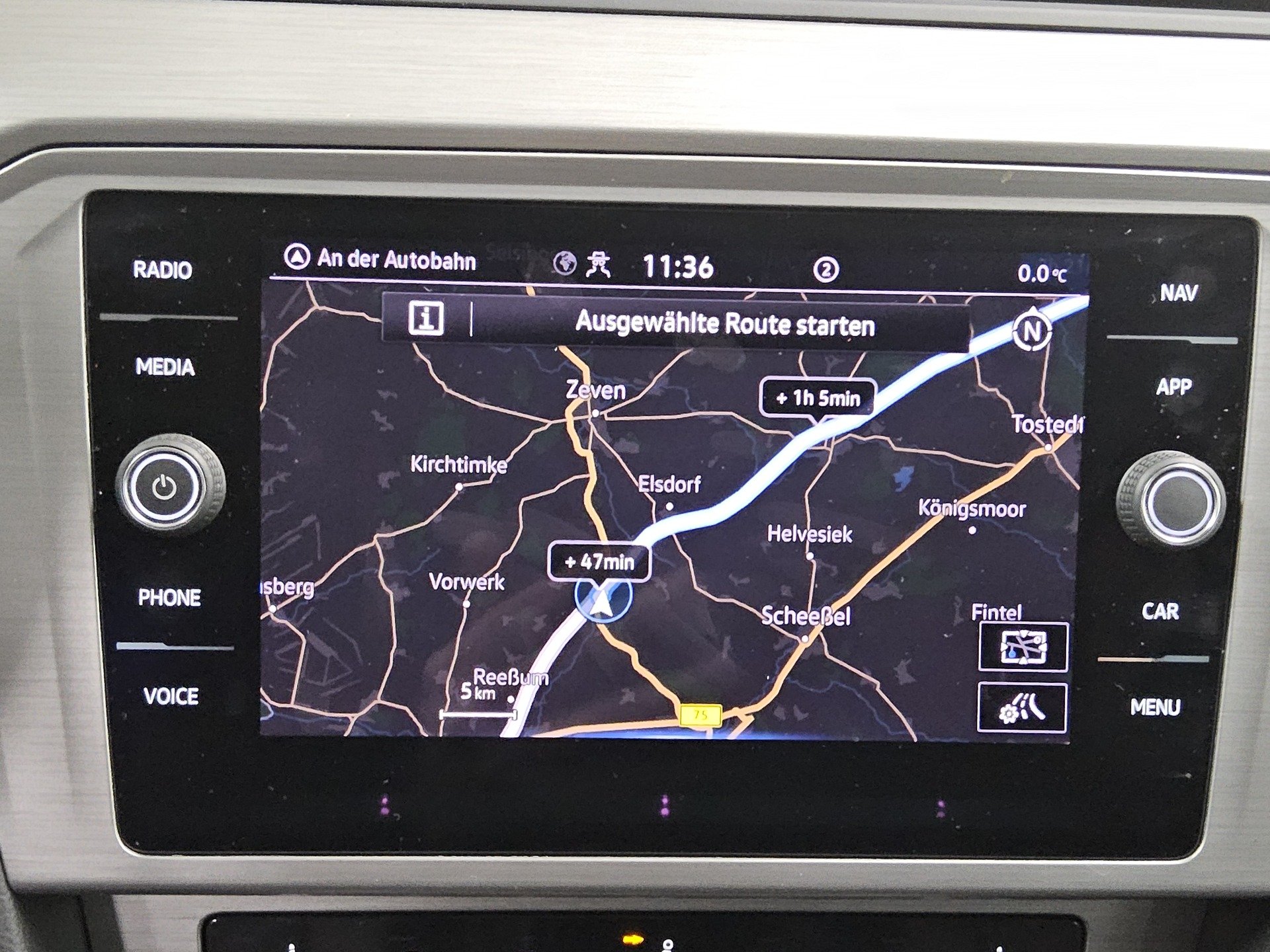 Volkswagen Passat Var. 2.0 TDI Navi LED Kamera Shz 7