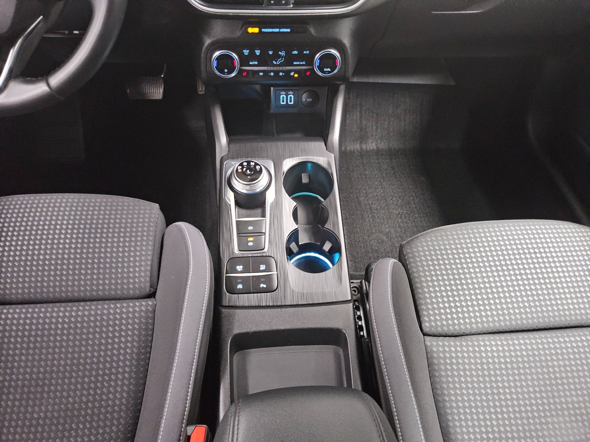 Ford Focus Turnier 1.0 EB Cool&Connect Navi LED PDC 6