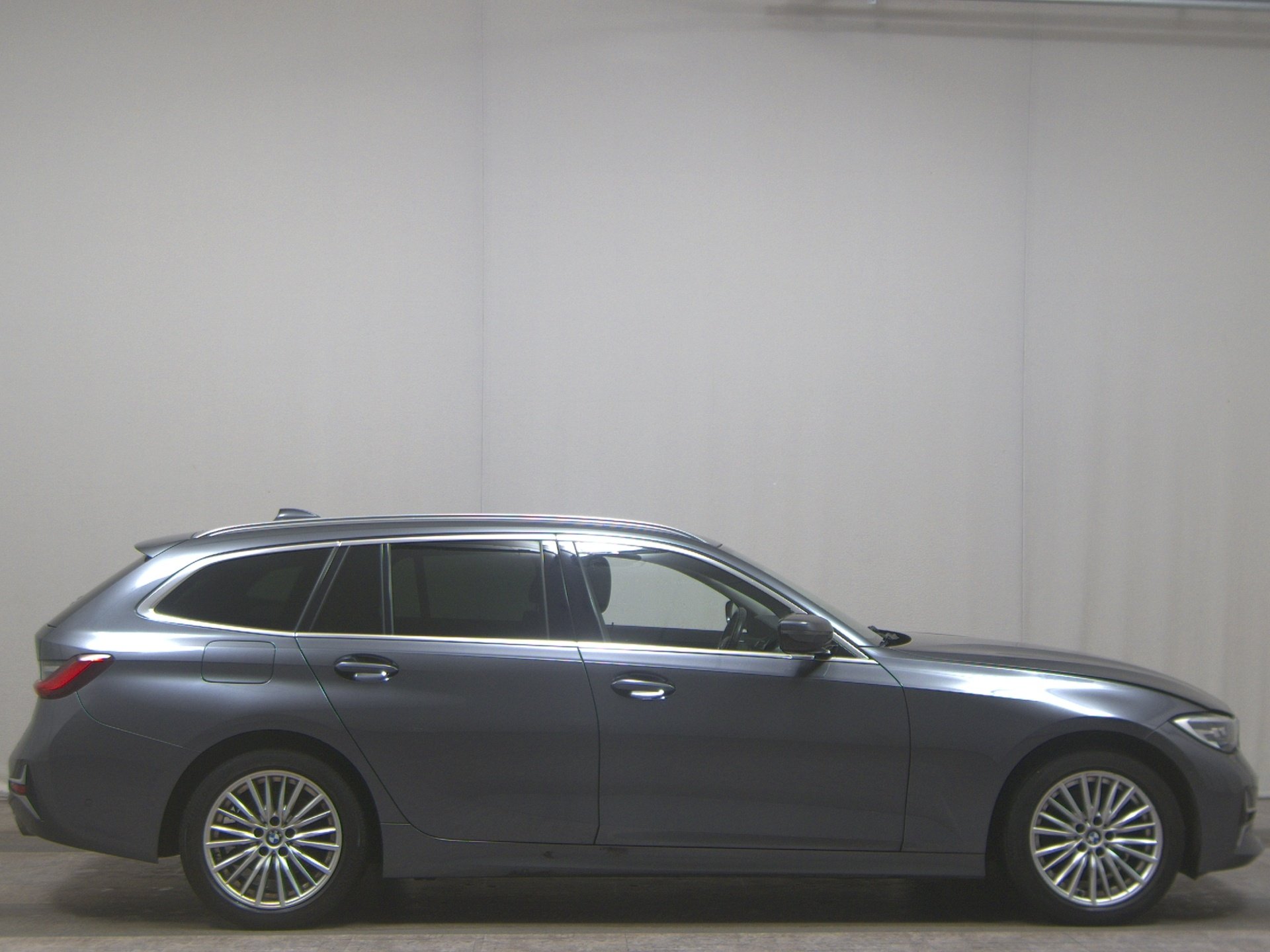 BMW 320dA Touring xDr Luxury-Line Leder Nav HiFi RFK