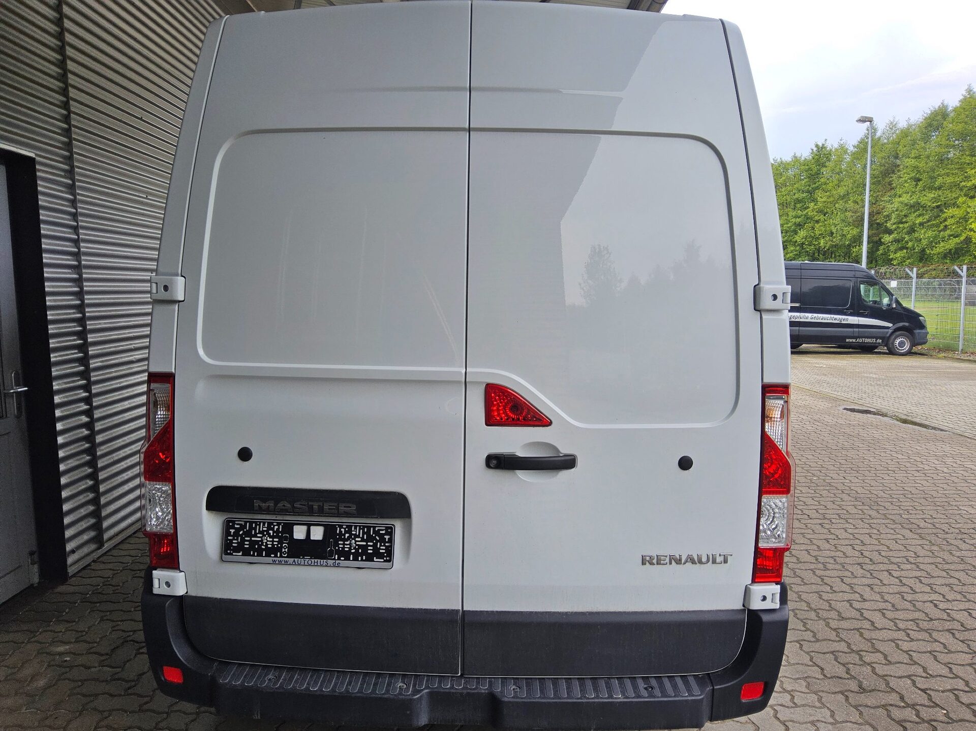 Renault Master L3H2 2.3 dCi Kasten 7-Sitzer AUX-IN LED 10
