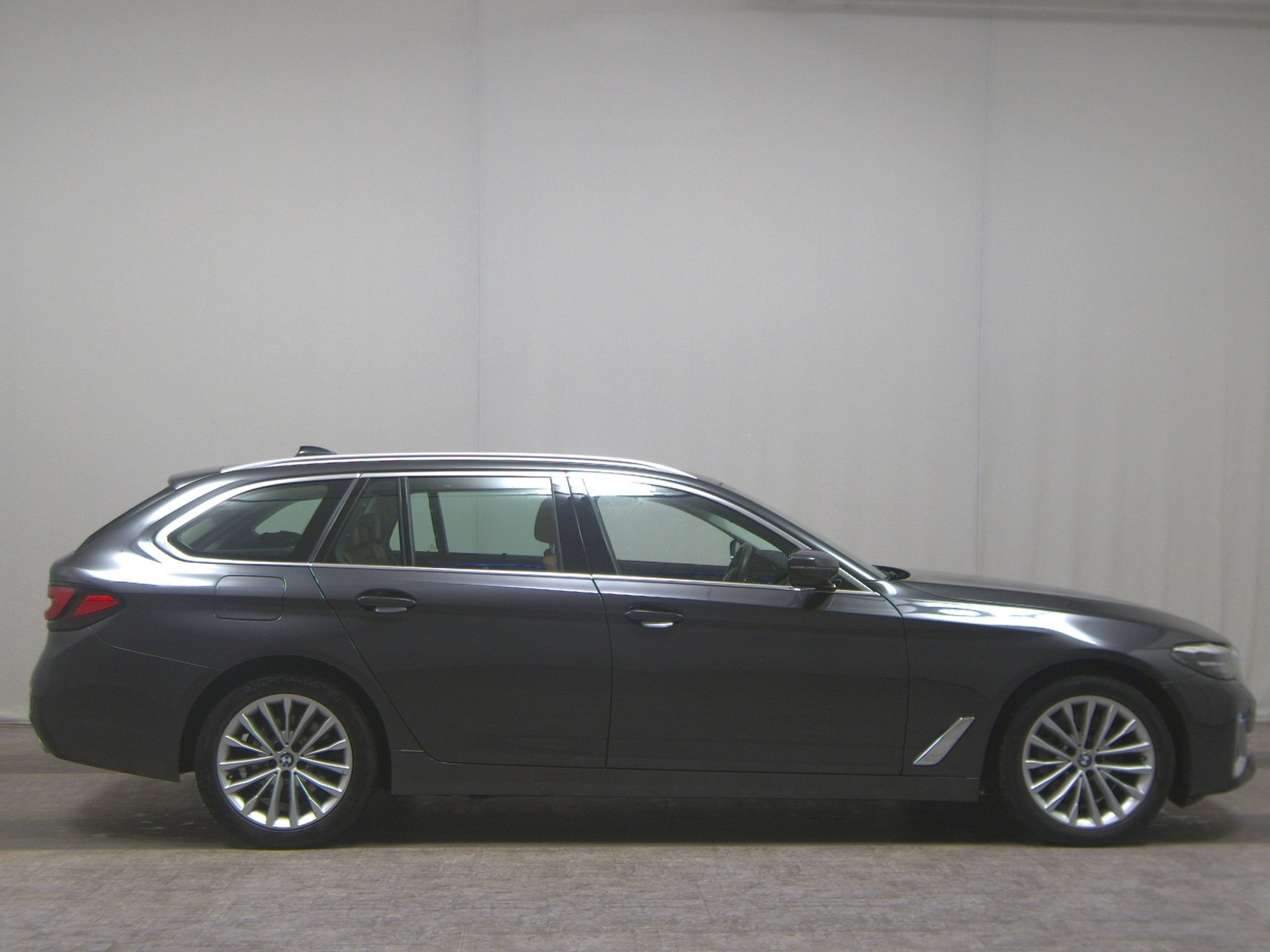 BMW 530i Touring Luxury-Line Leder Navi LED H-K RfK