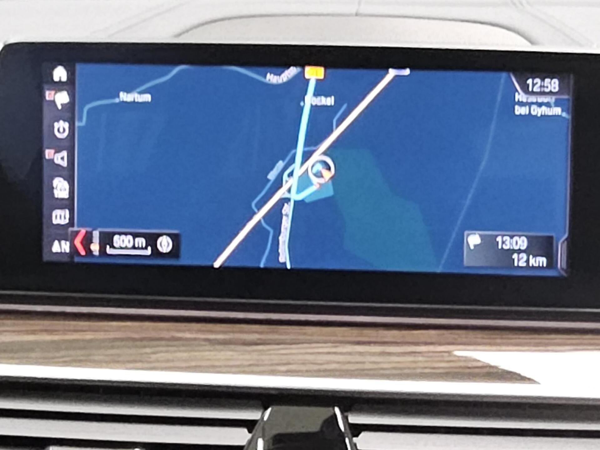 BMW 530dA Touring xDr Luxury-Line Navi HuD H/K LED 7