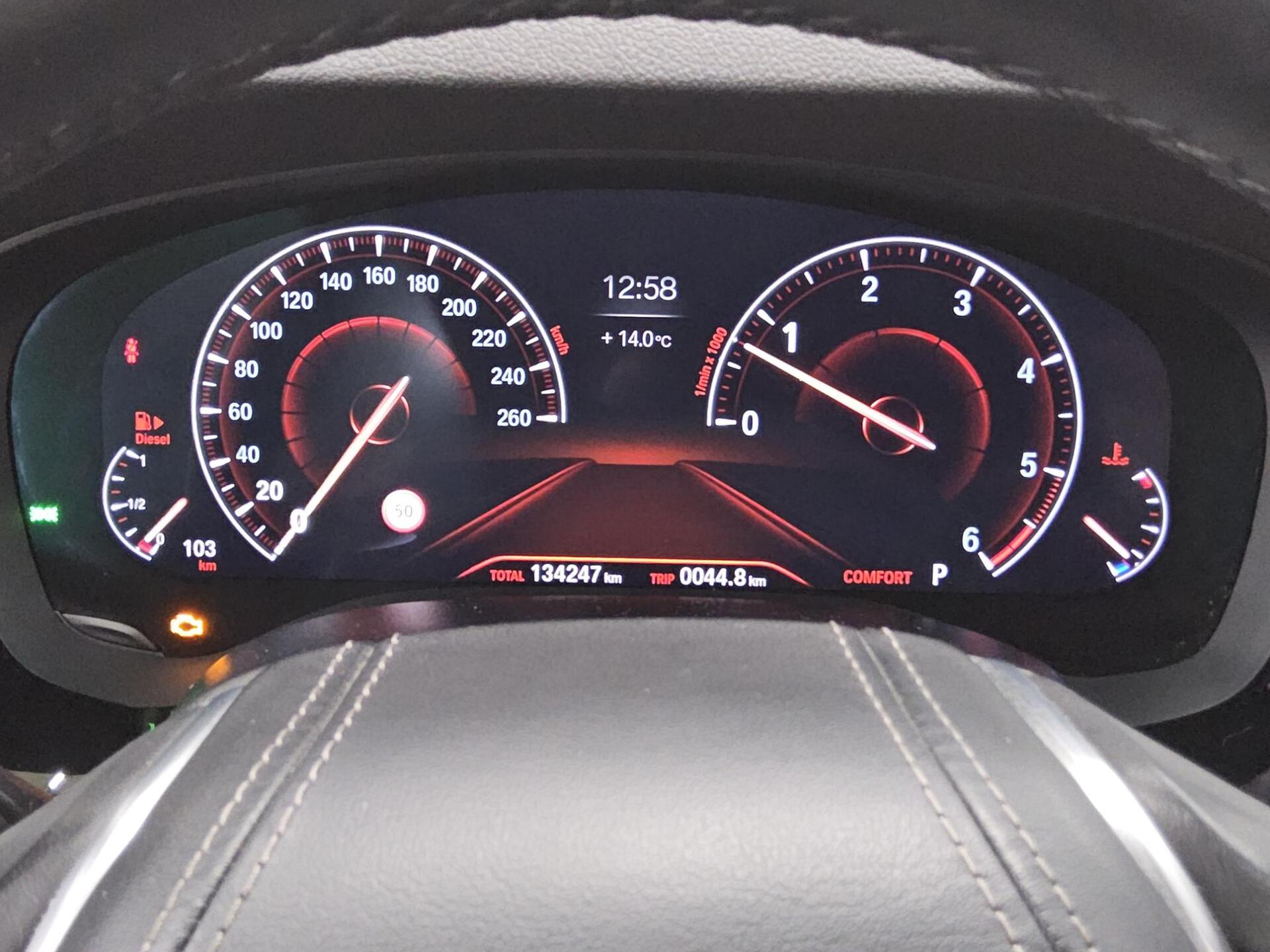 BMW 530dA Touring xDr Luxury-Line Navi HuD H/K LED 8