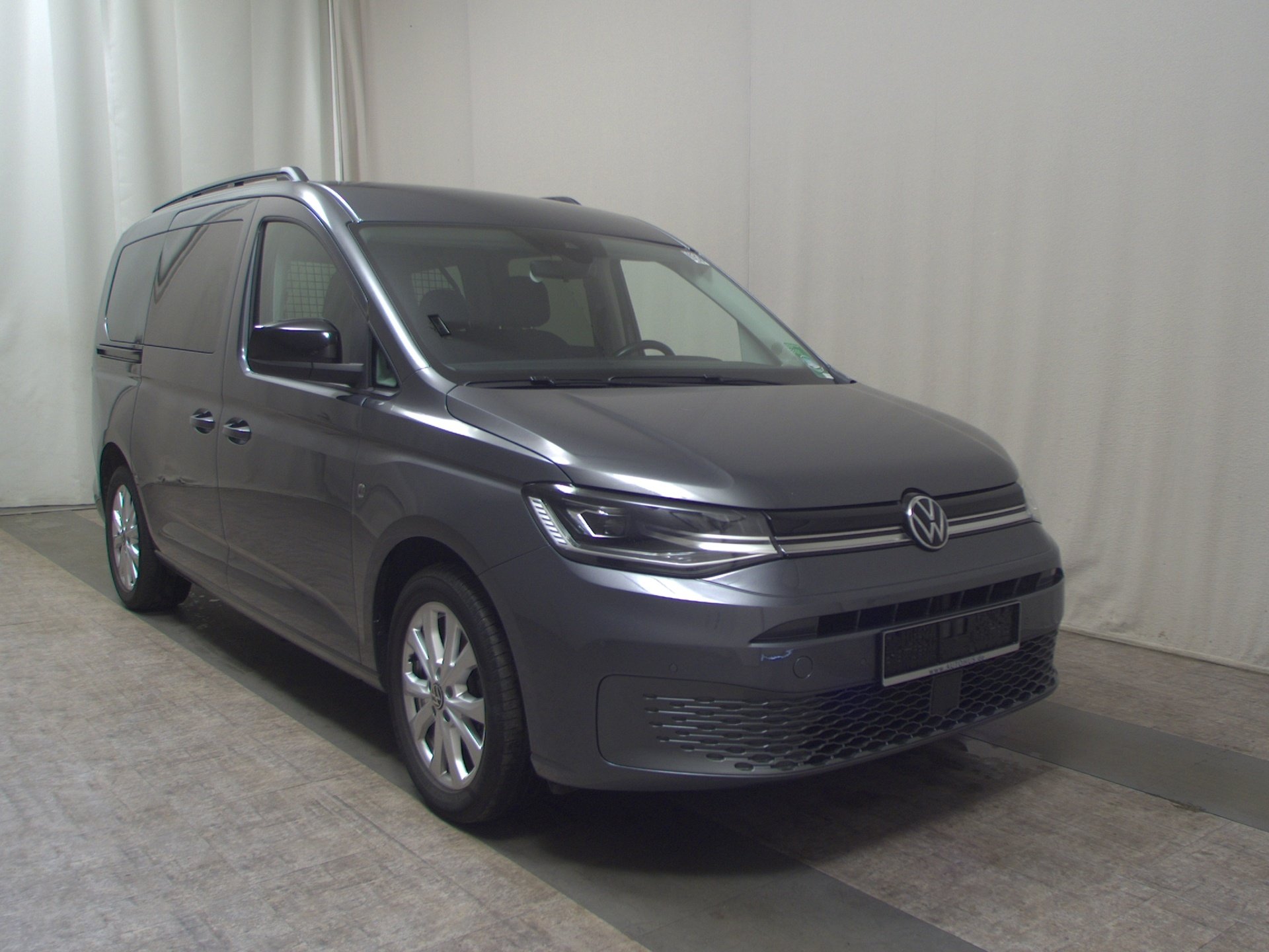 Volkswagen Caddy Maxi 2.0 TDI Life Navi LED ACC Shz PDC 3