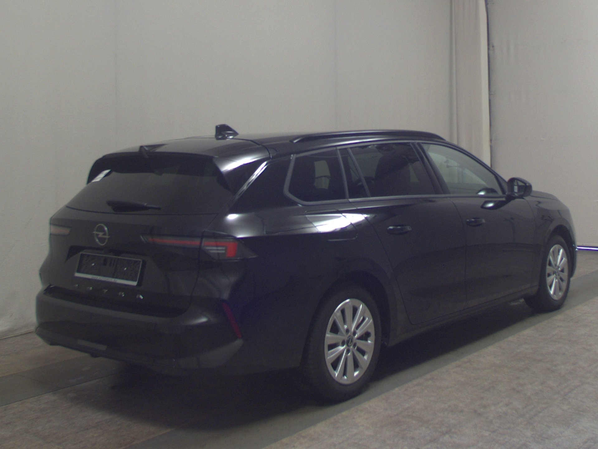 Opel Astra ST 1.2 Turbo Elegance T-Leder LED RfK PDC 4