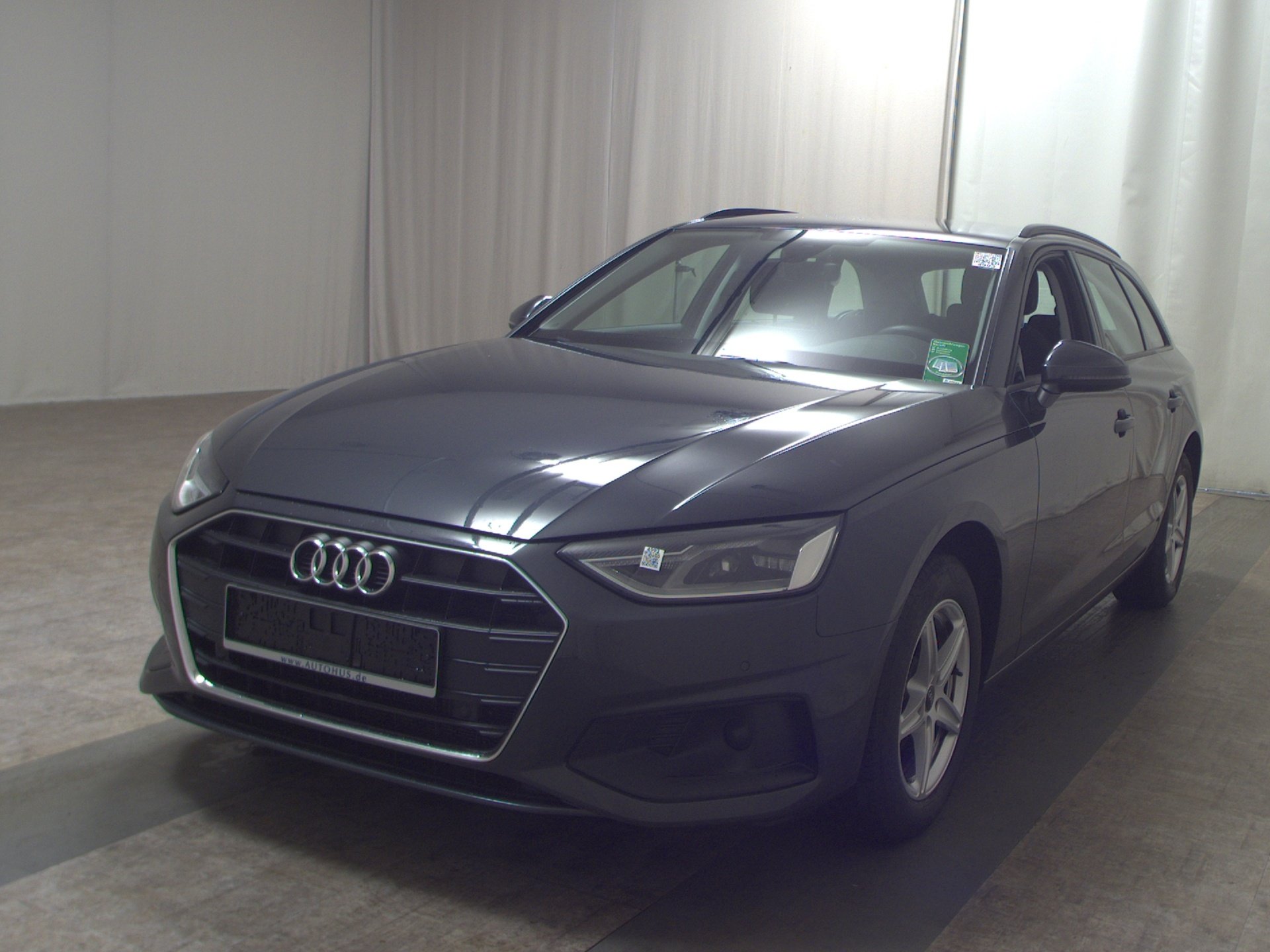 Audi A4 Avant 35 TDI Navi+ LED Sportsitze PDC Tempo 2