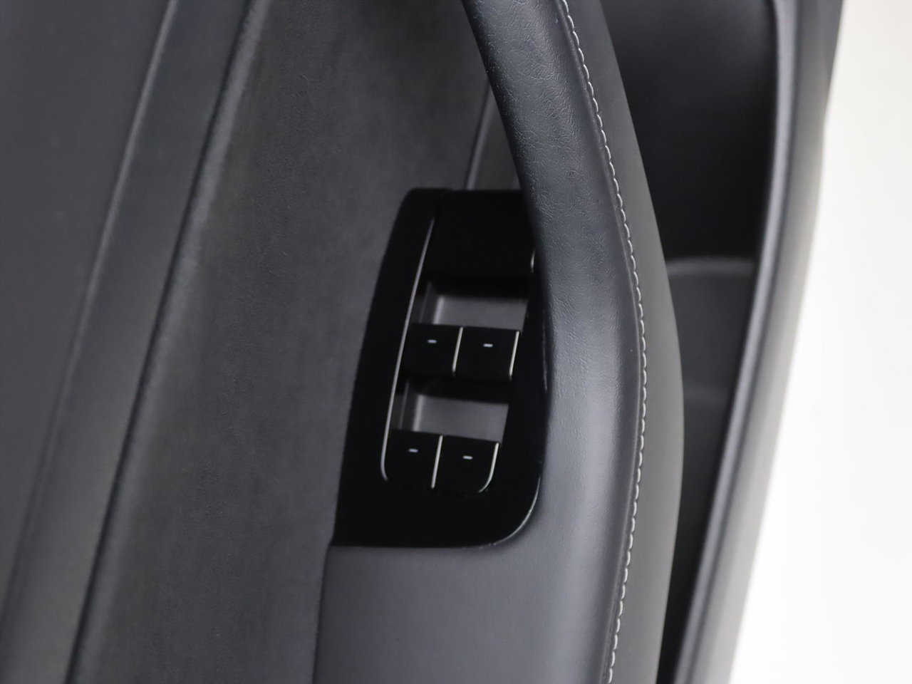 Tesla Model 3 Standard RWD Plus 86.6% SoH [ TREKHAAK+AUTOPILOT+60 kWh+PREMIUM AUDIO ] 22