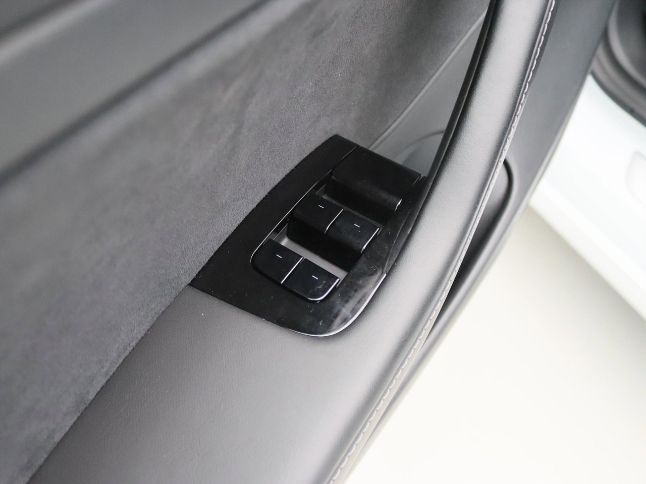 Tesla Model 3 Standard RWD Plus 89% SoH [ LFP ACCU+AUTOPILOT+60 kWh+PREMIUM AUDIO ] 18