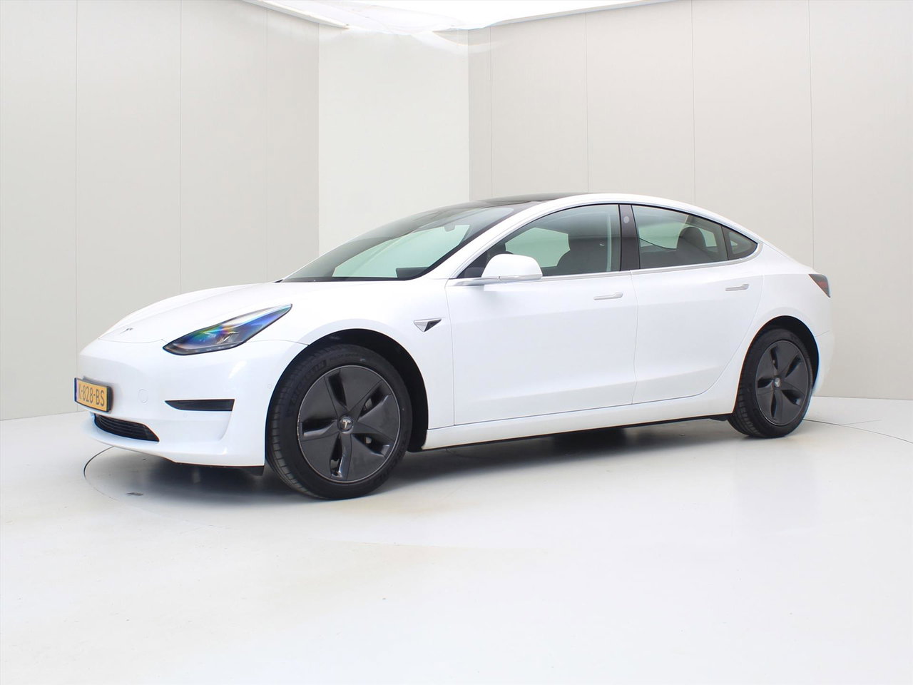 Tesla Model 3 Standard RWD Plus 89% SoH [ LFP ACCU+AUTOPILOT+60 kWh+PREMIUM AUDIO ] 7