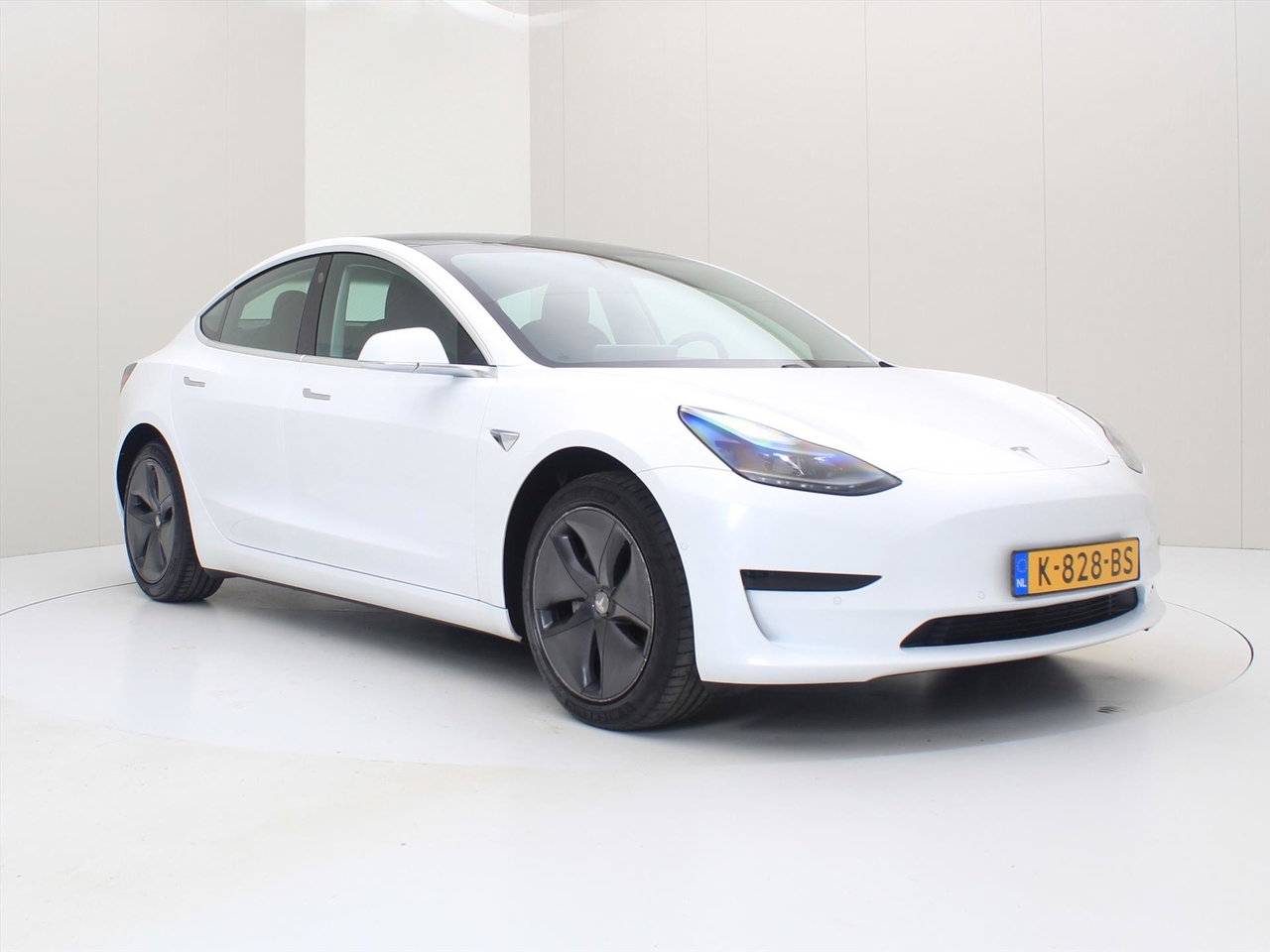 Tesla Model 3 Standard RWD Plus 89% SoH [ LFP ACCU+AUTOPILOT+60 kWh+PREMIUM AUDIO ] 4