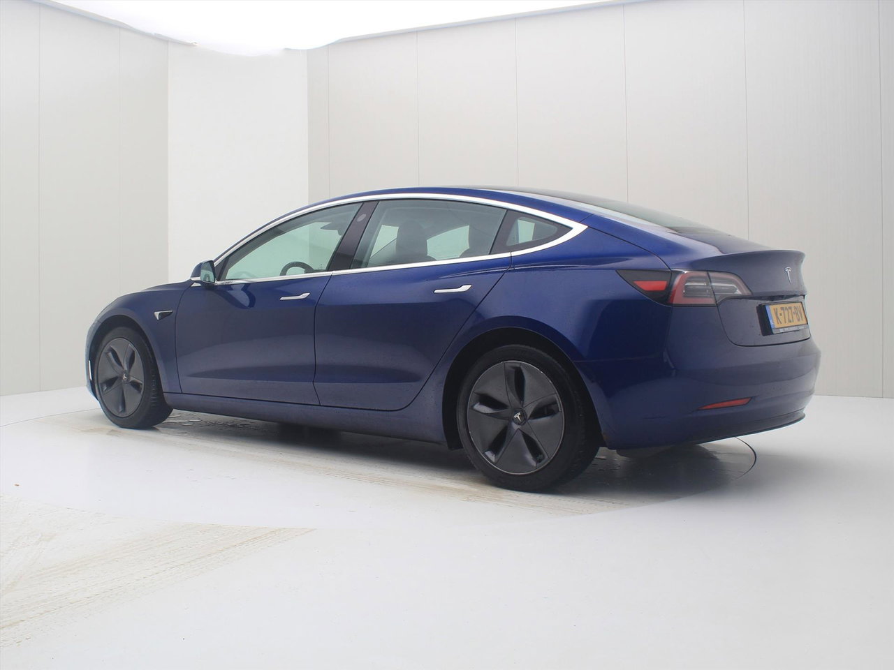 Tesla Model 3 Standard RWD Plus 92% SoH [ LFP ACCU+AUTOPILOT+60 kWh+PREMIUM AUDIO ] 4