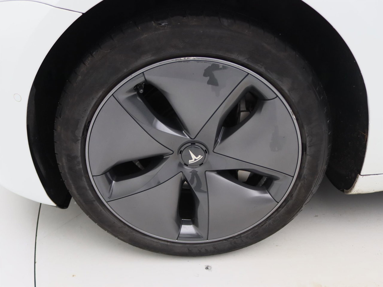 Tesla Model 3 Standard RWD Plus 92% SoH [ LFP-ACCU+AUTOPILOT+60 kWh+PREMIUM AUDIO ] 10