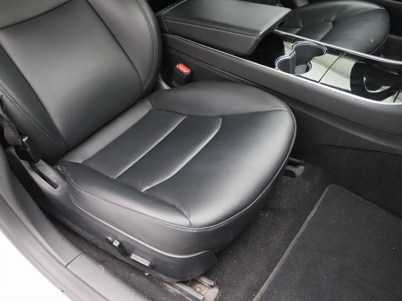 Tesla Model 3 Standard RWD Plus 92% SoH [ LFP-ACCU+AUTOPILOT+60 kWh+PREMIUM AUDIO ] 15