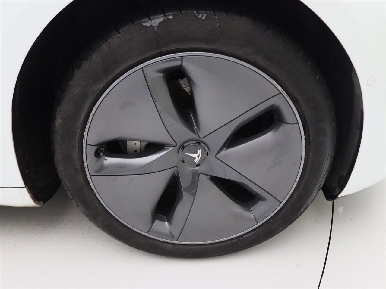 Tesla Model 3 Standard RWD Plus 92% SoH [ LFP-ACCU+AUTOPILOT+60 kWh+PREMIUM AUDIO ] 9