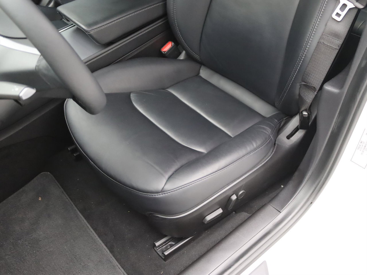 Tesla Model 3 Long-Range AWD 351pk 75 kWh FACELIFT 87% SoH [ WARMTEPOMP+AUTOPILOT+620KM WLTP+19 INCH+PREMIUM AUDIO ] 24