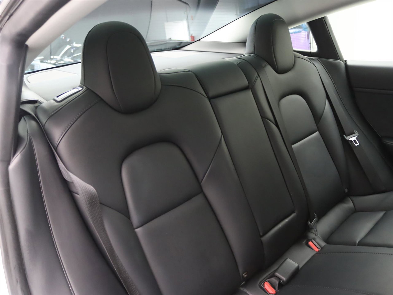 Tesla Model 3 Long-Range AWD 351pk 75 kWh FACELIFT 87% SoH [ WARMTEPOMP+AUTOPILOT+620KM WLTP+19 INCH+PREMIUM AUDIO ] 15