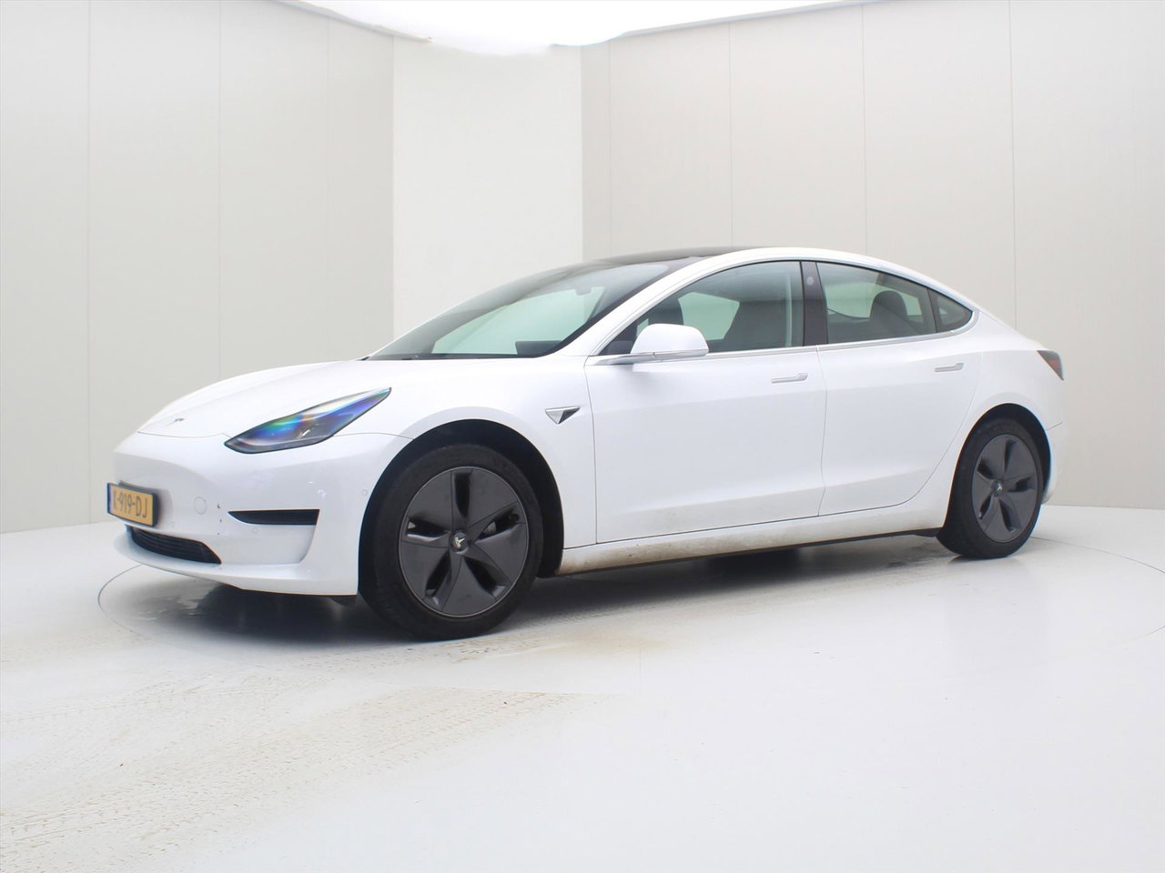 Tesla Model 3 Standard RWD Plus 92% SoH [ LFP ACCU+AUTOPILOT+60 kWh+PREMIUM AUDIO ] 7