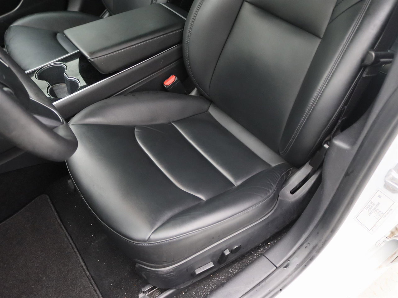 Tesla Model 3 Standard RWD Plus 92% SoH [ LFP ACCU+AUTOPILOT+60 kWh+PREMIUM AUDIO ] 16